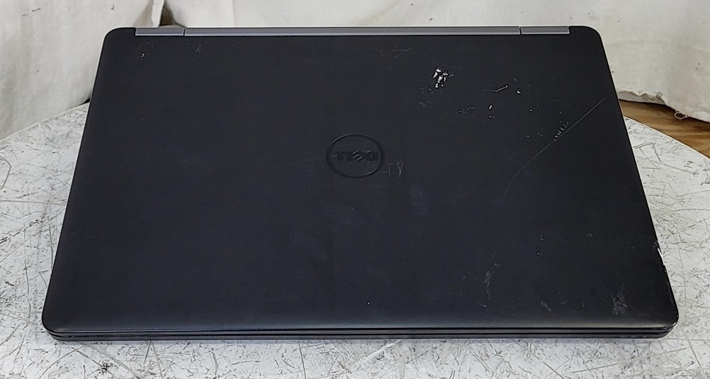 DELL LATITUDE E5470 Laptop Core I5-6300U 4GB 256GB