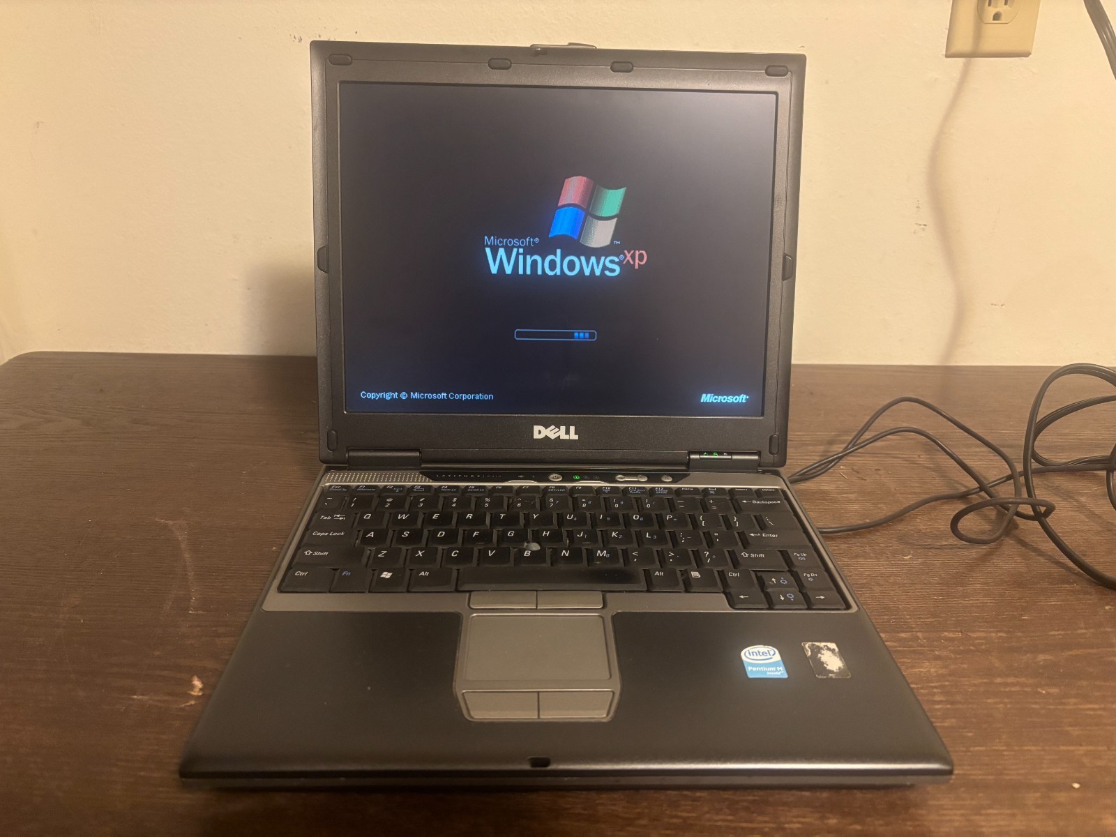2005 Dell Latitude 3410 Laptop Windows XP Intel Premium M TOUCH PAD NOT WORKING