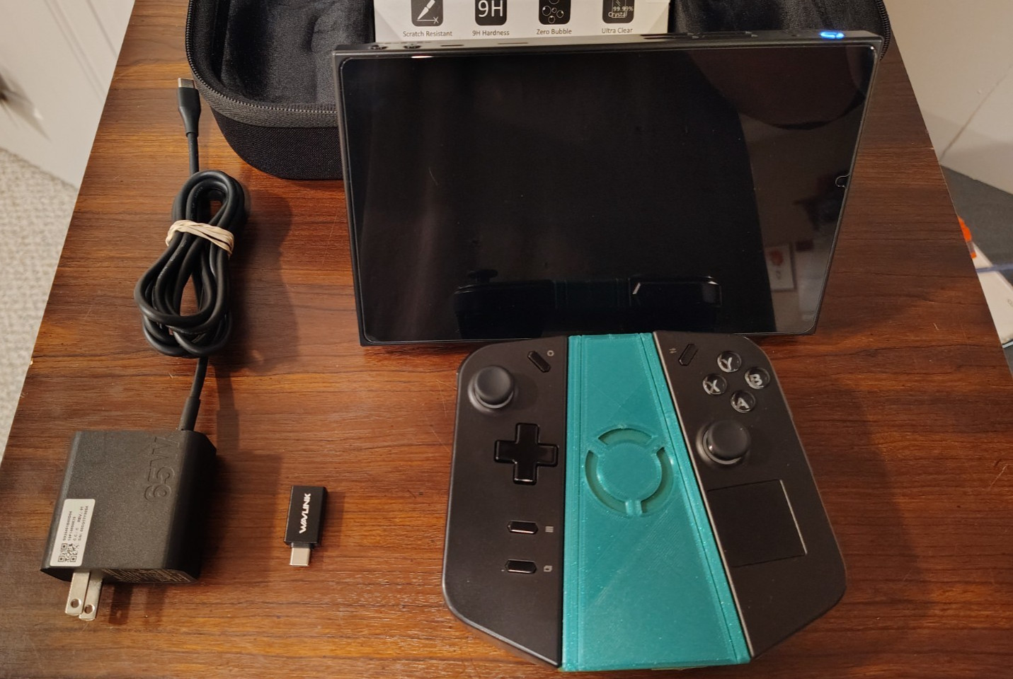 Lenovo Legion Go AMD Ryzen Z1 Extreme 16GB RAM 1TB SSD + Case and Extras