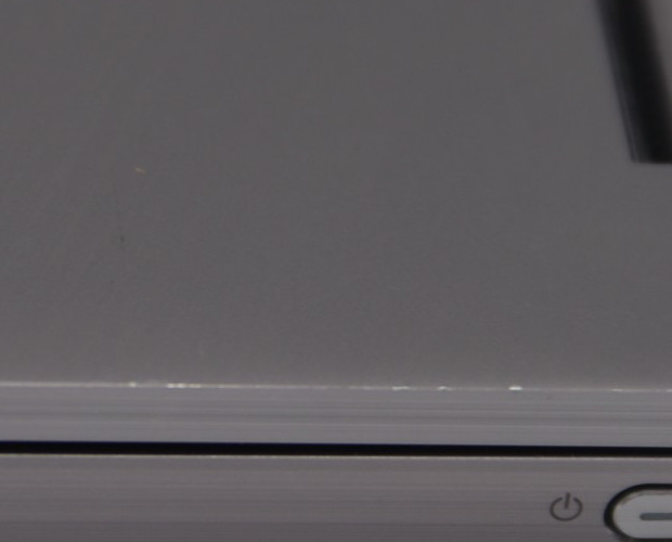 Lenovo Yoga C930-13IKB Laptop 13.9″ Intel Core I7-8550U 12GB RAM 256GB SSD