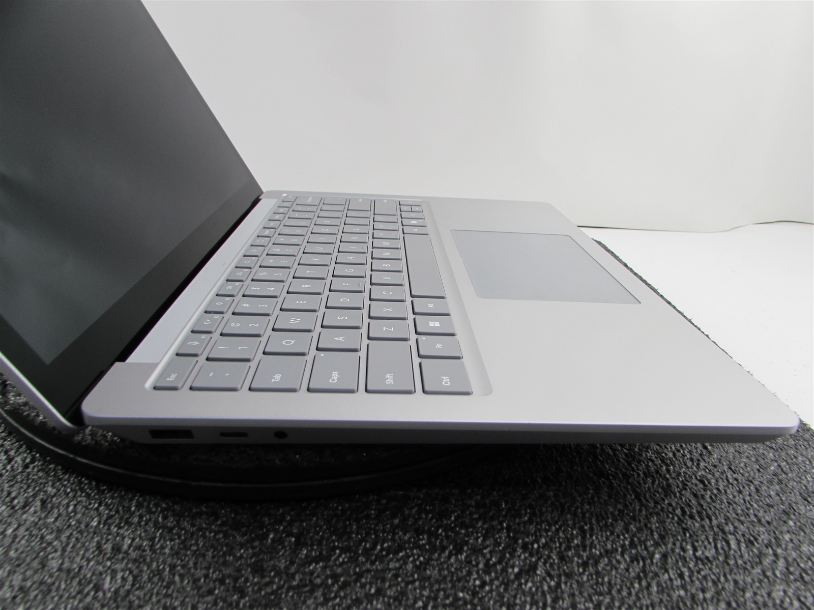 SURFACE SURFACE LAPTOP 6 CORE ULTRA 7 165H 512GB SSD 16GB RAM WIN 11 PRO