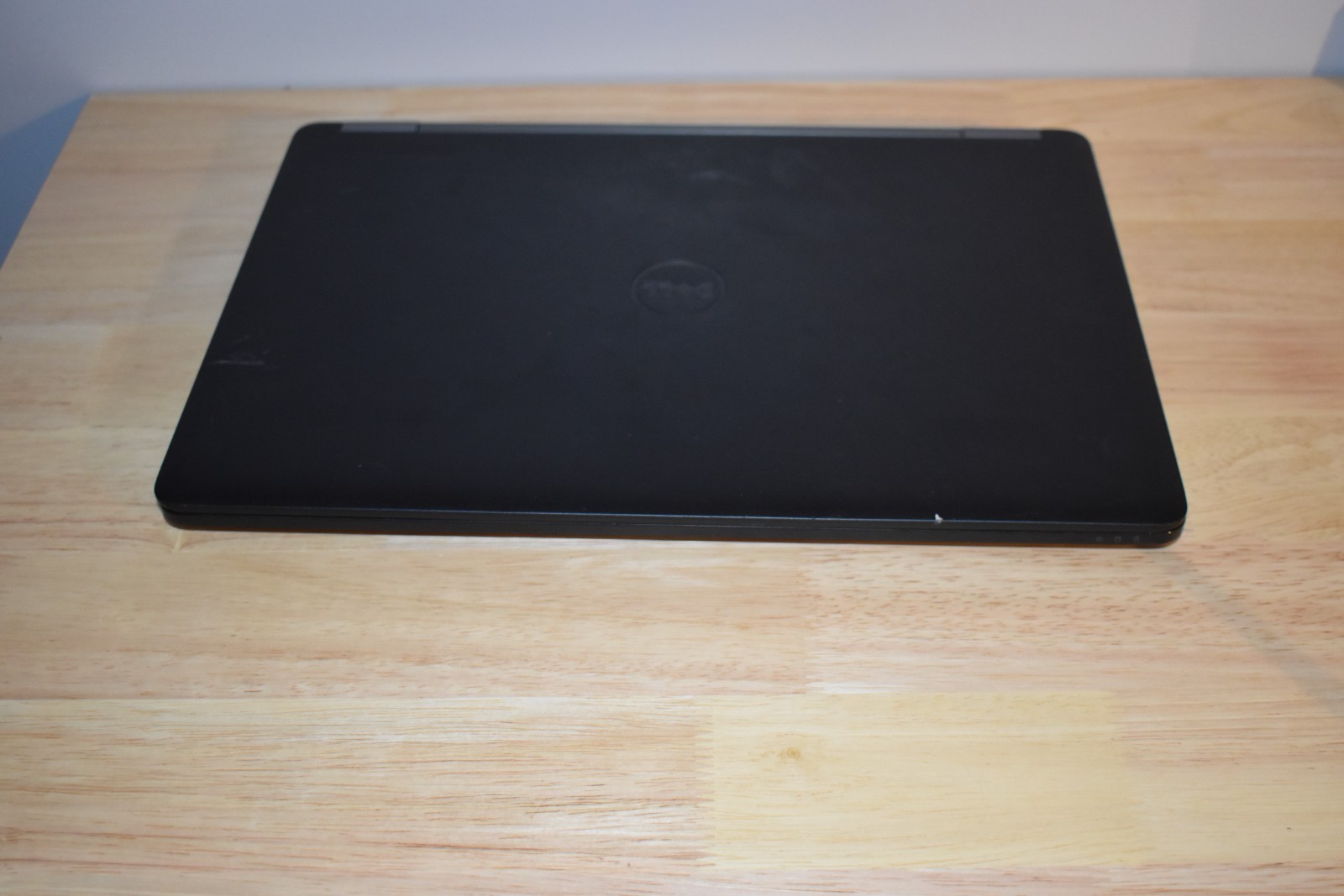 Dell Latitude E7470 Intel Core i7-6600U 2.6GHz 4GB RAM 128GB SSD Windows 10 Pro