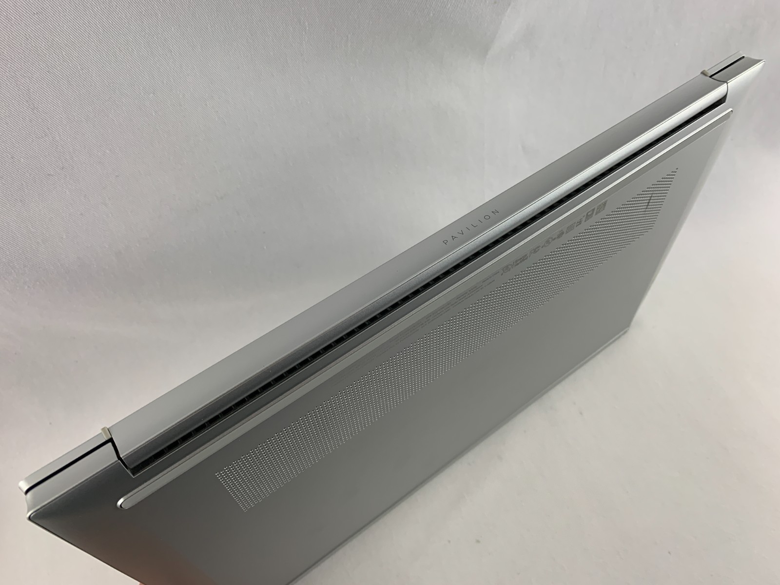 HP Pavilion 15-eh0015cl, AMD Ryzen 7 4700U 2GHz, 8GB RAM, 512GB SSD, Win11H