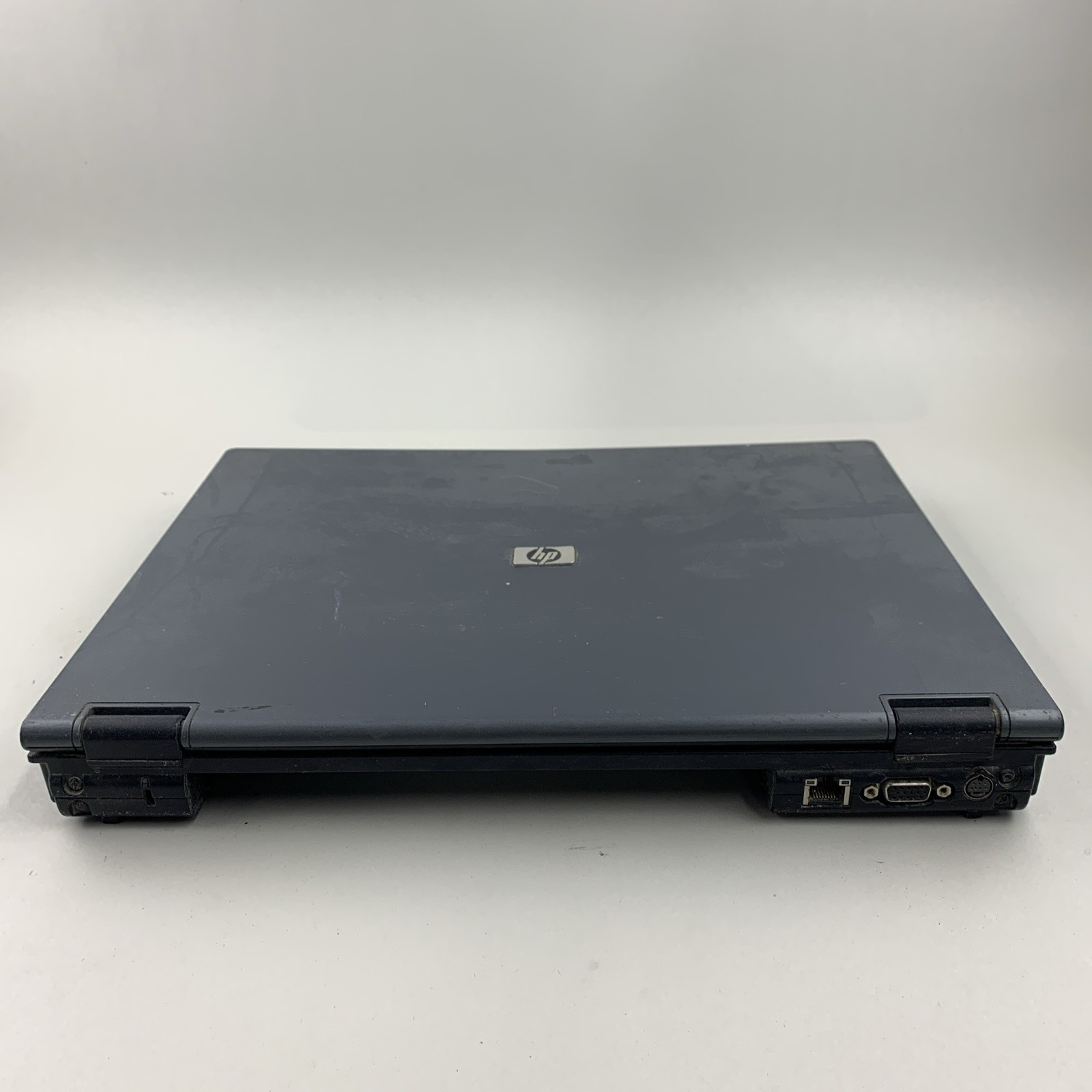HP Compaq 6710b Core 2 Duo 2.10GHz 2GB RAM 15.4″ No Batt./ HDD/OS – BAD SCREEN