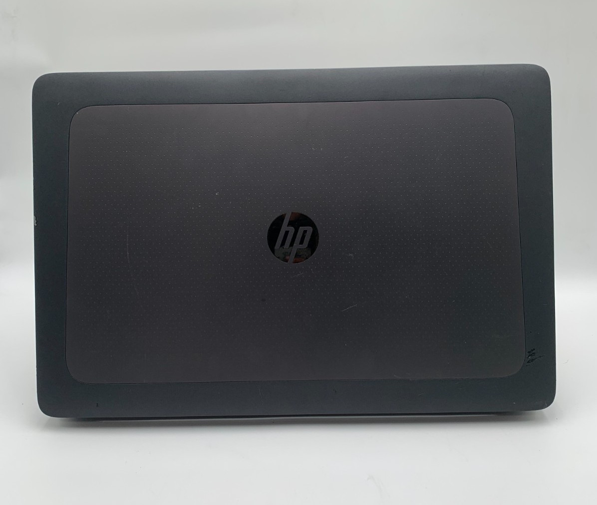 HP ZBook 17 G3 17.3″ i7-6700HQ 2.6GHz 1TB SSD 512GB M.2/NVME 32GB DDR4 Laptop C