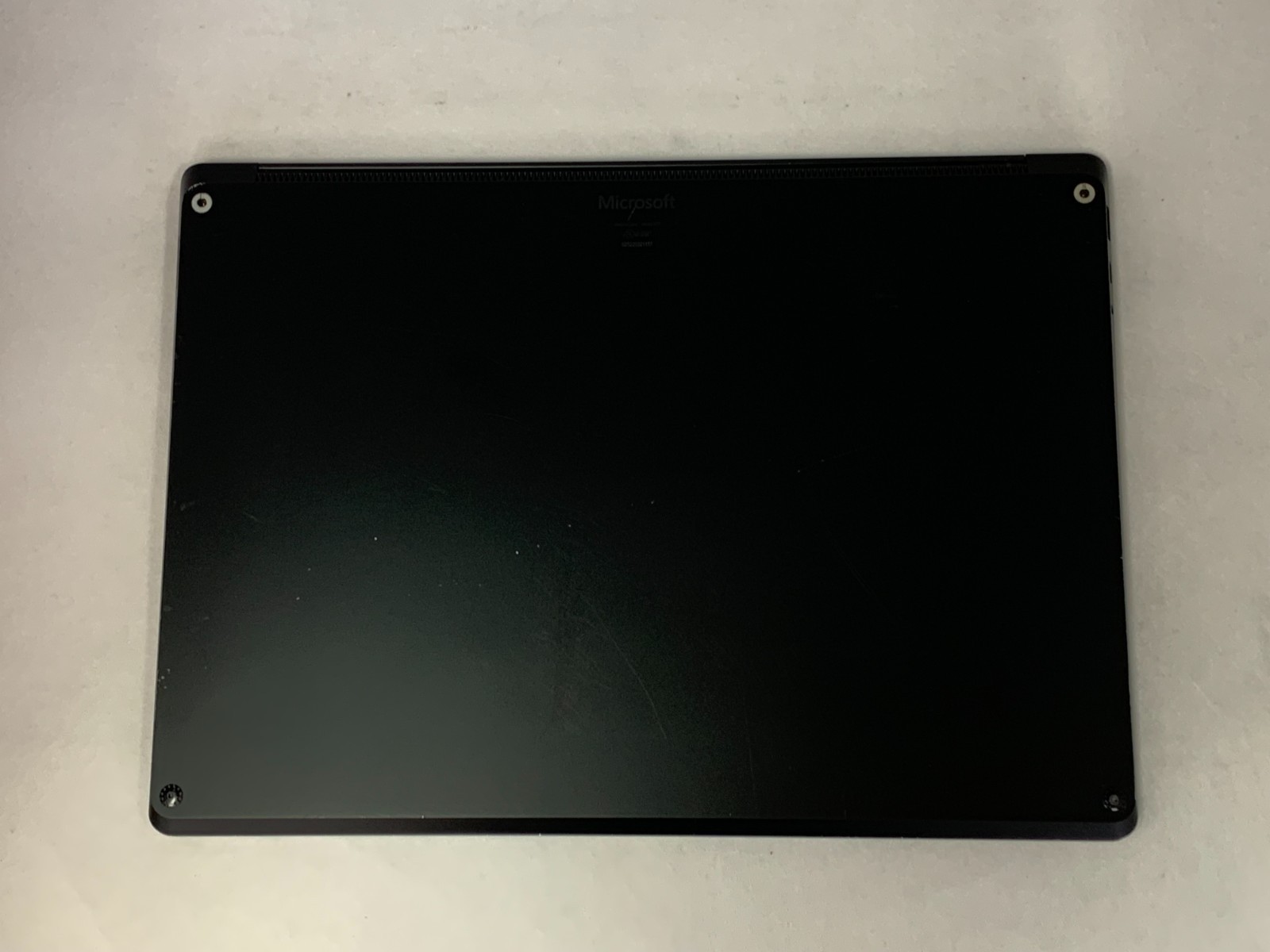 Microsoft Surface Laptop 4 1979 15″ Touch i7-1185G7 16GB 512GB W11P