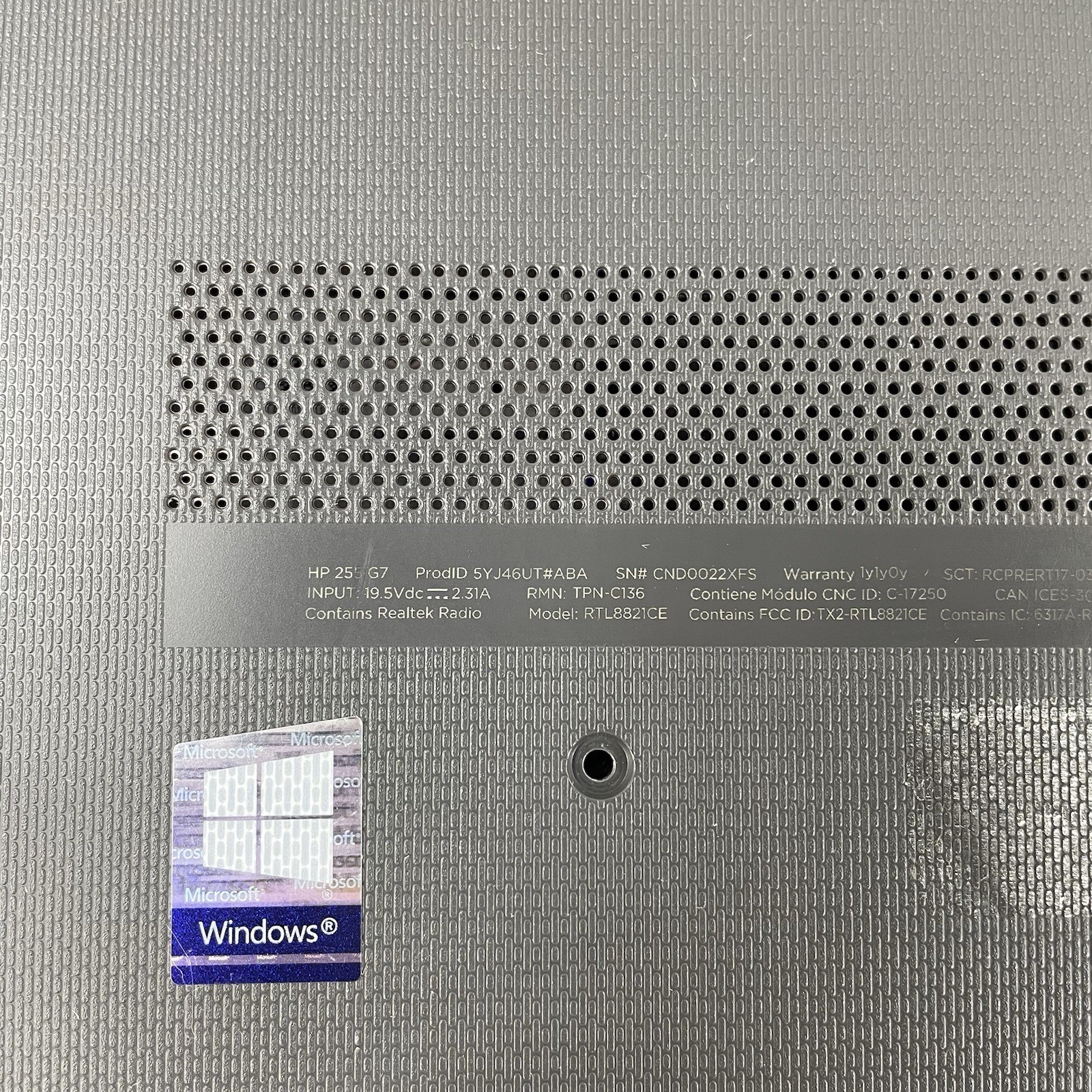HP 255 G7 15.6″ Ryzen 3 2200U 2.50 GHz 8 GB RAM No SSD/OS/AC