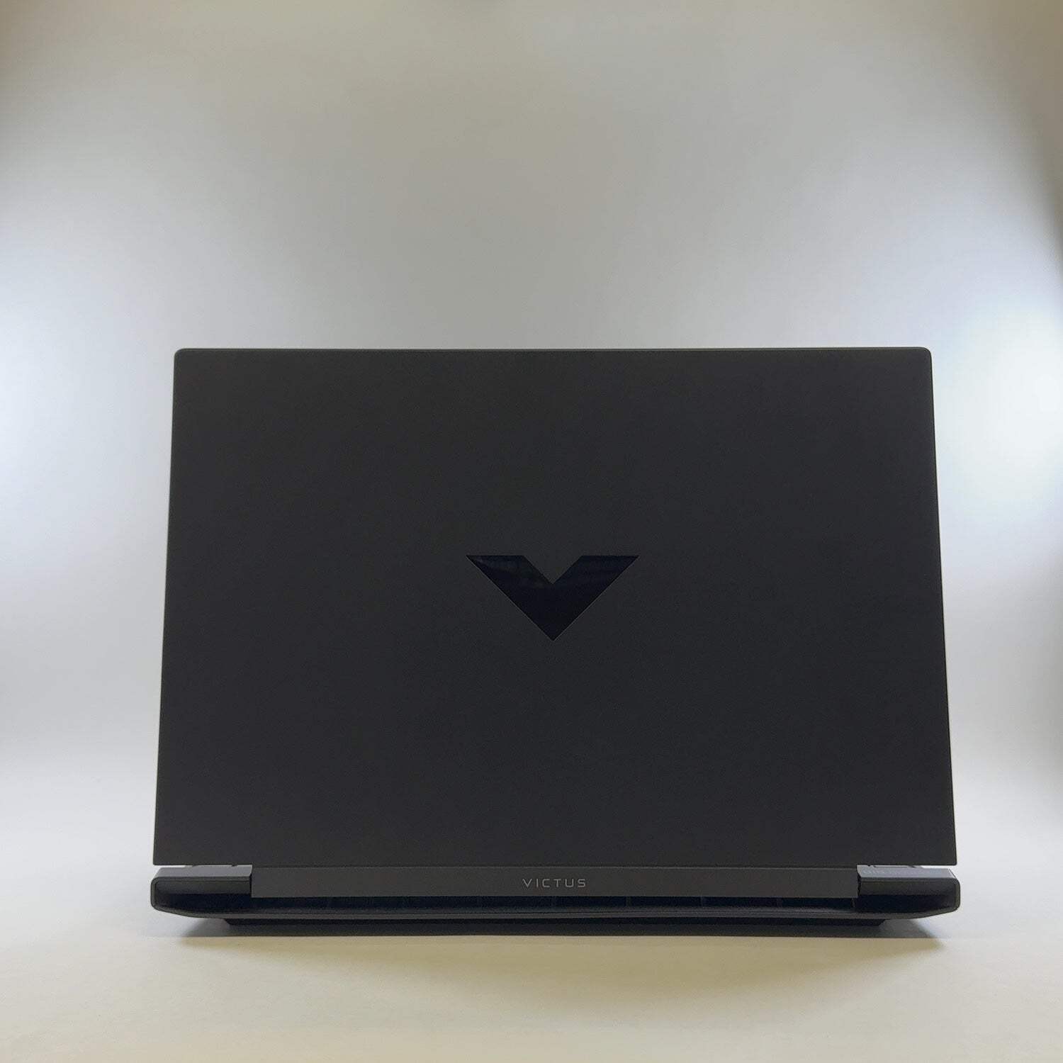HP Victus 15-FB1013DX 15.6″ Ryzen 5 7535HS 3.3 GHz 8GB RAM 500GB SSD RTX 2050