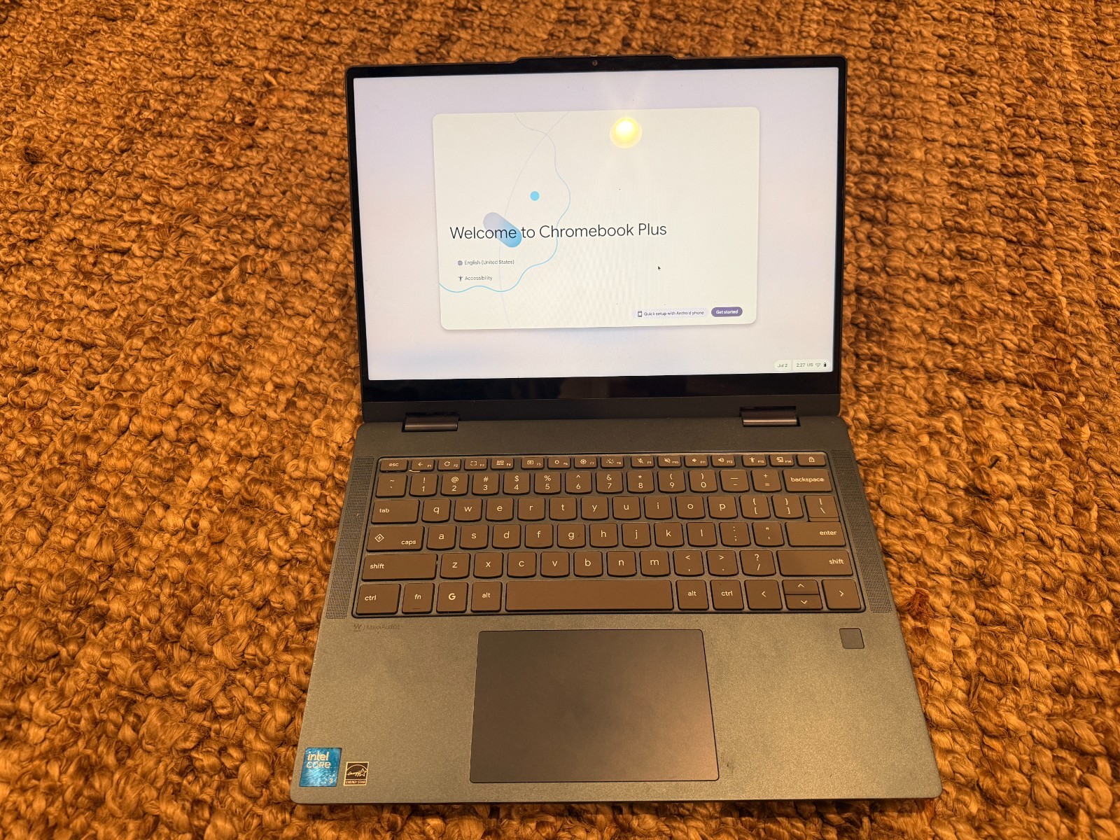 Lenovo – Chromebook Plus 2-in-1 14″ Full HD Touchscreen Laptop – Intel Core 3