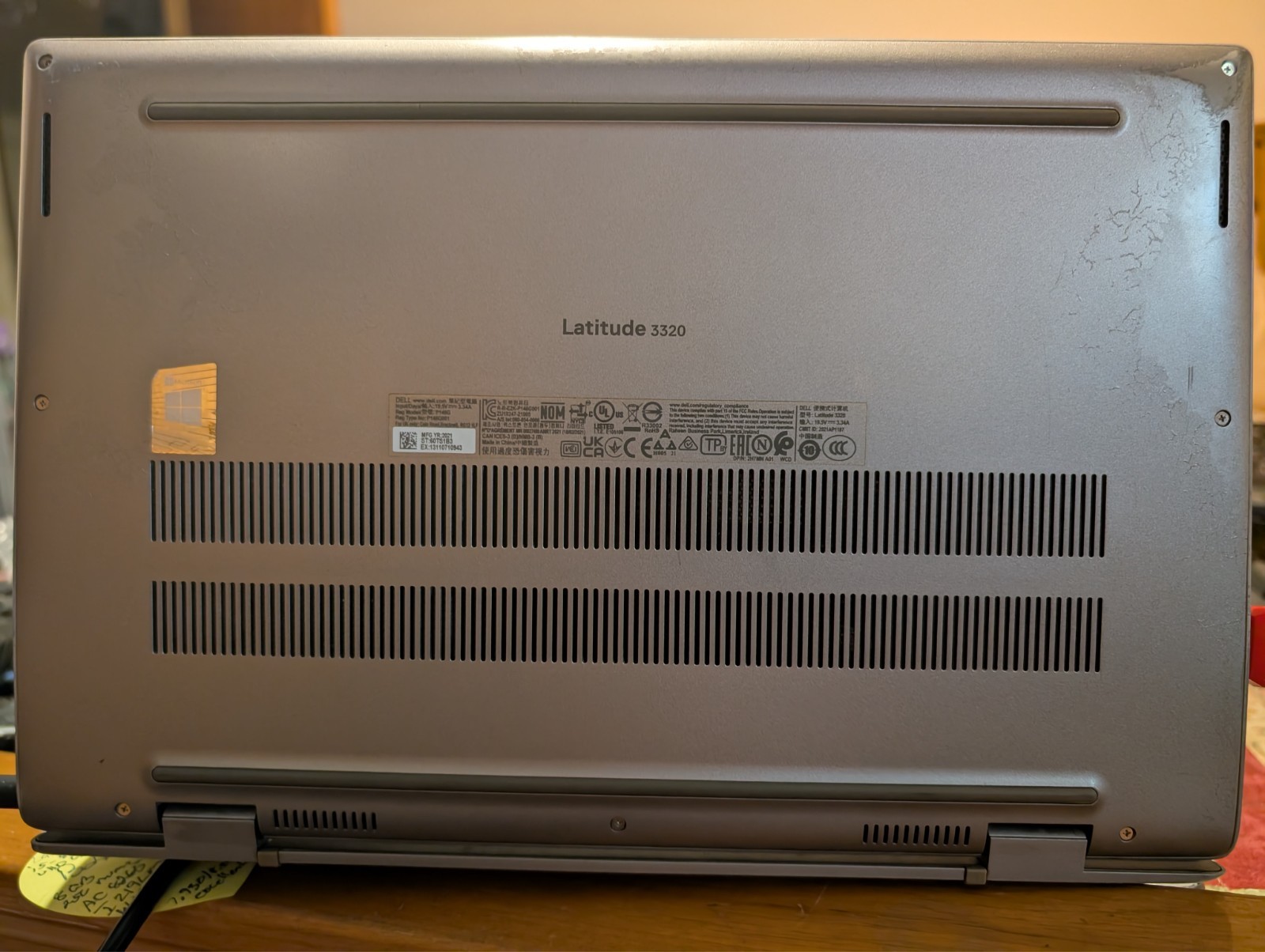 Dell Latitude 3320 13.3″ Core i5-1135G7 2.4GHz CPU 8GB RAM 256GB SSD W11 Laptop