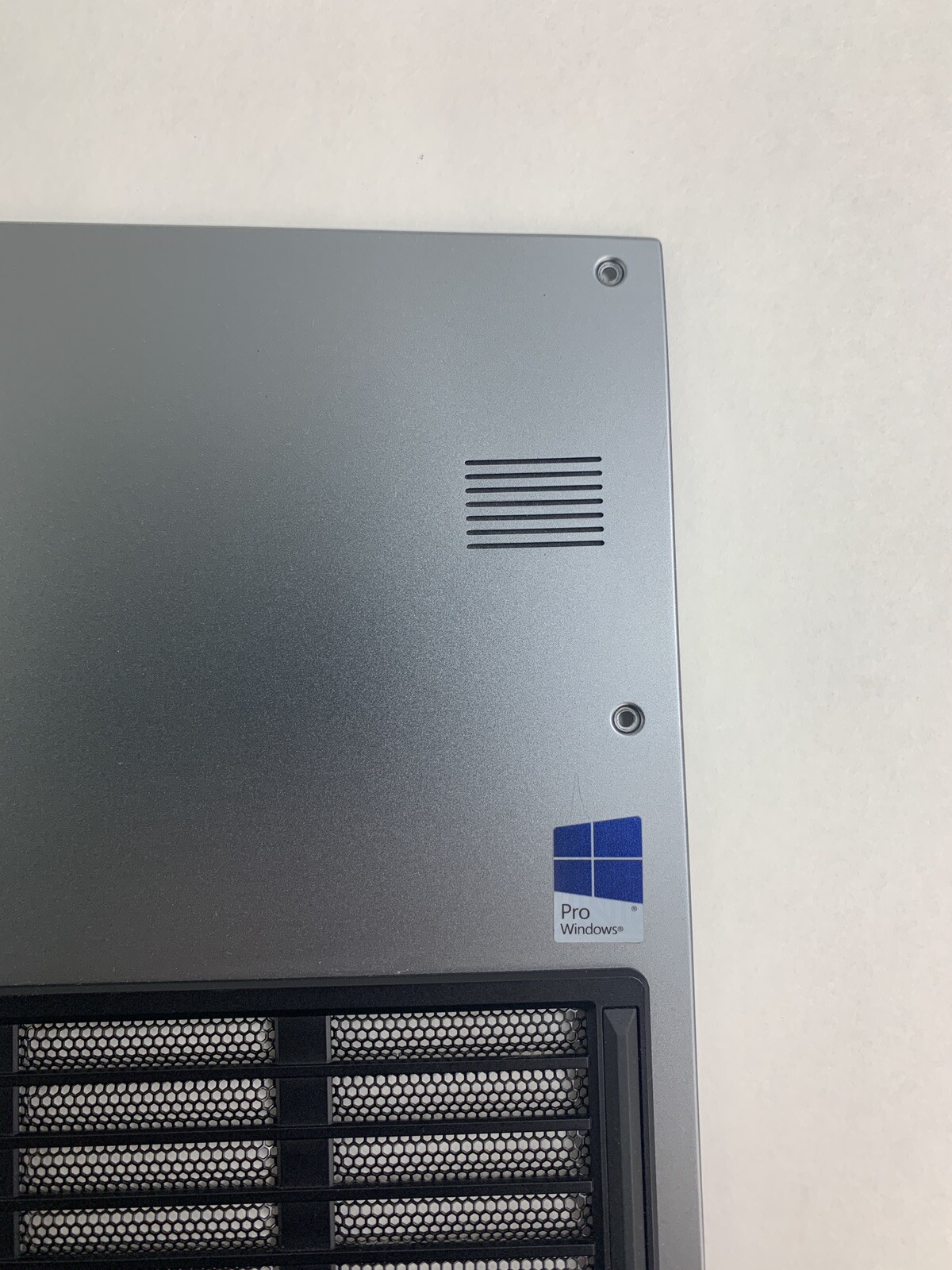 Alienware 17 R4 P31E001 2016 Keyboard Bottom Cover Only – No Screws