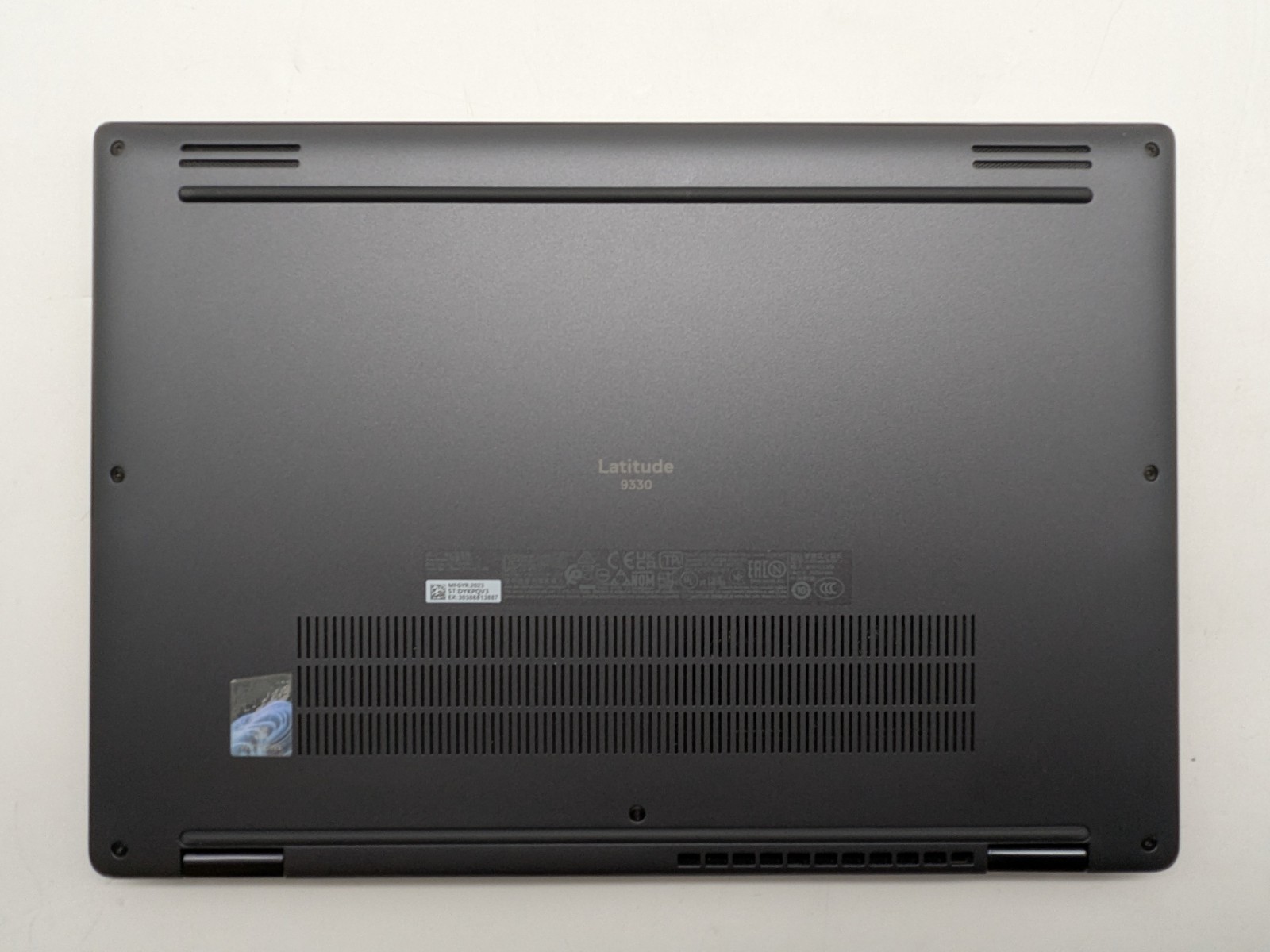 Dell Latitude 9330 13″ 2560 x 1600 Touch I5-1240U 256GB SSD 16GB W11P Warranty