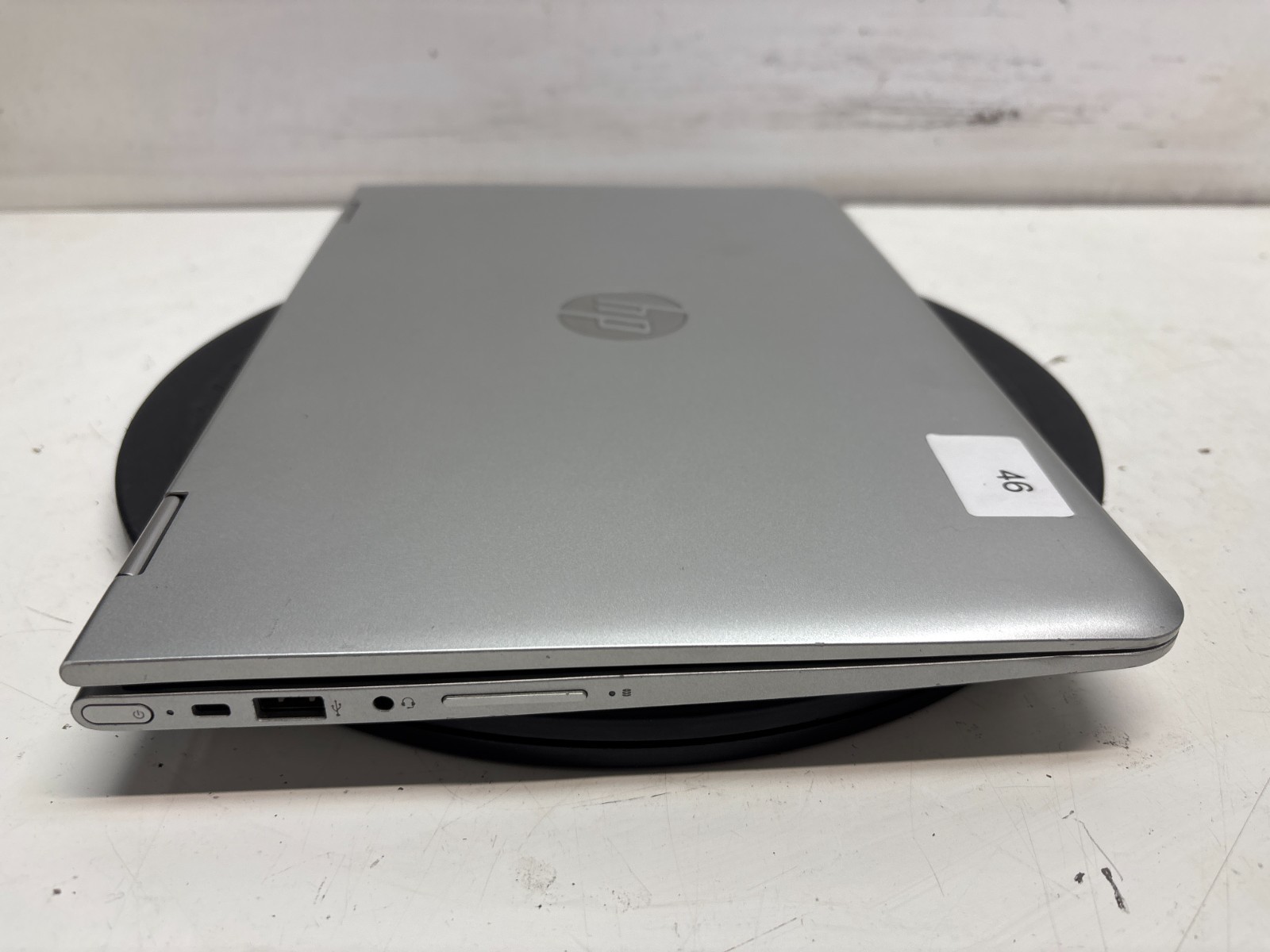 HP Pavilion m3-u001dx Intel Core i3-6100U 2.30Ghz 6GB 500GB HDD NO OS READ