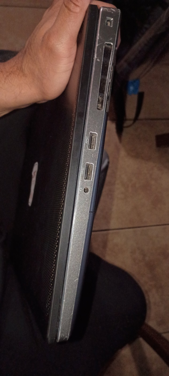 Dell Precision 7730 17″ – Xeon E-2186M – 64GB 2tb Ssd P5200 16gb Os 11 Pro