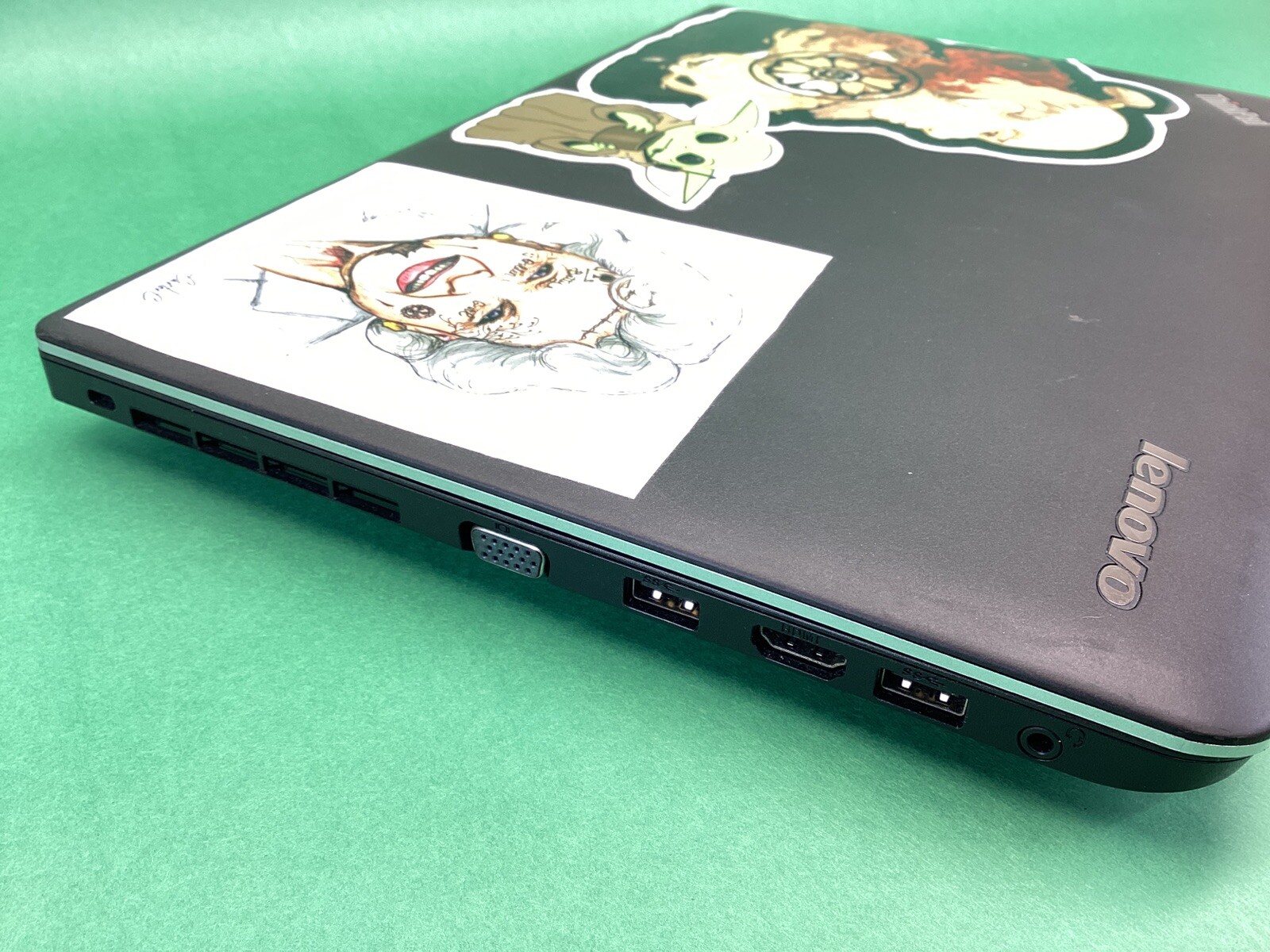 Lenovo ThinkPad Edge E440 14in laptop UNTESTED – POWERS ON