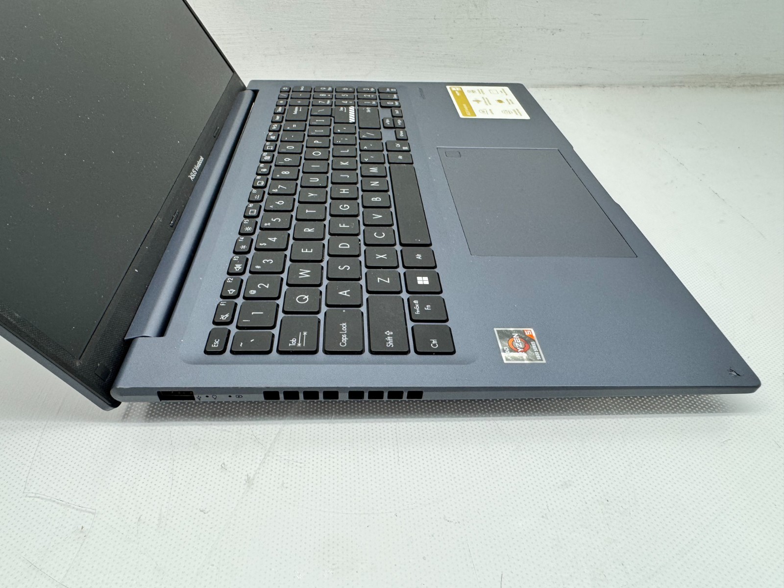 ASUS VivoBook M1603QA Ryzen 5 5600H@3.30GHz 16GB RAM 256GB SSD NOAC *READ*