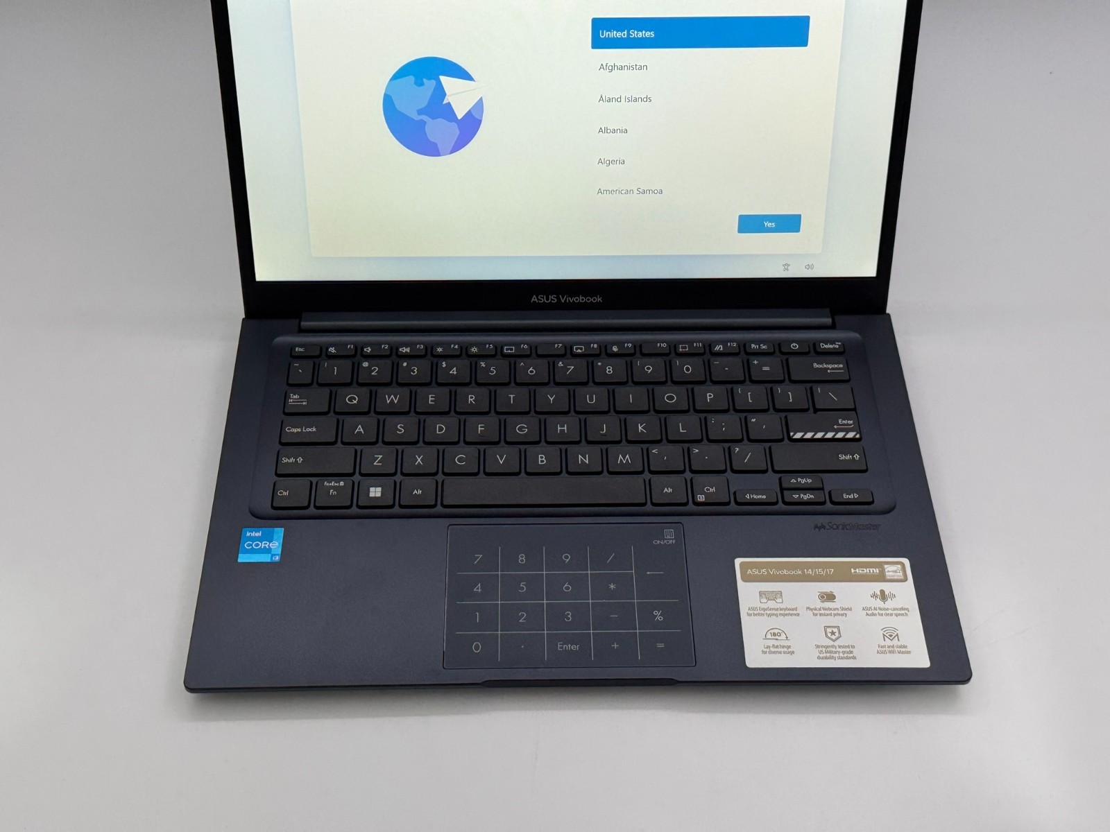 ASUS Vivobook 14″ FHD Laptop Intel Core i3 8GB 128GB SSD Win 11 USB-C HDMI