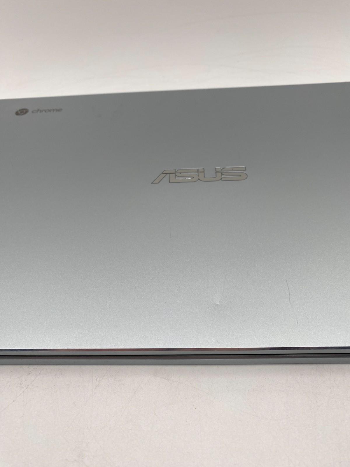 ASUS CHROMEBOOK FLIP C433T 14” M3-8100Y 64GB SSD 4GB DDR4 LITE BLUE/FAIR