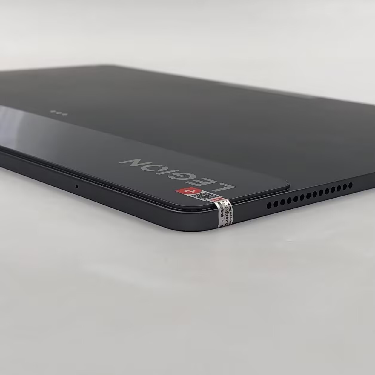 Lenovo Tab Extreme/Lenovo Legion Y900 14.5”13MP Mediatek Dimensity 9000 12300mAh