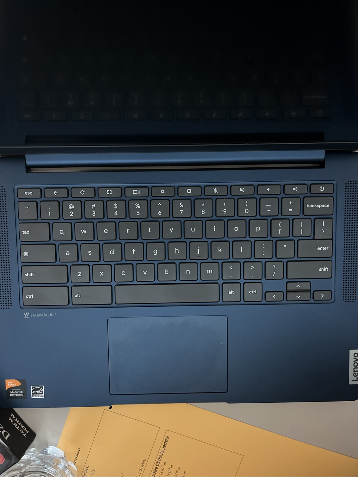 Lenovo Slim 3 Chromebook 14″ Touch (64GB) Laptop – Blue