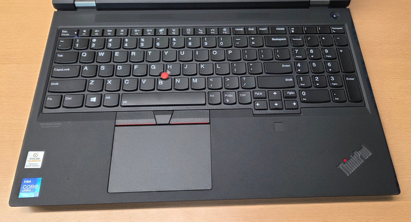 Lenovo ThinkPad P15 Gen2 I7-11850H vPro 64GRAM 512GSSD WIN11P 15.6 OLED RTXA3000