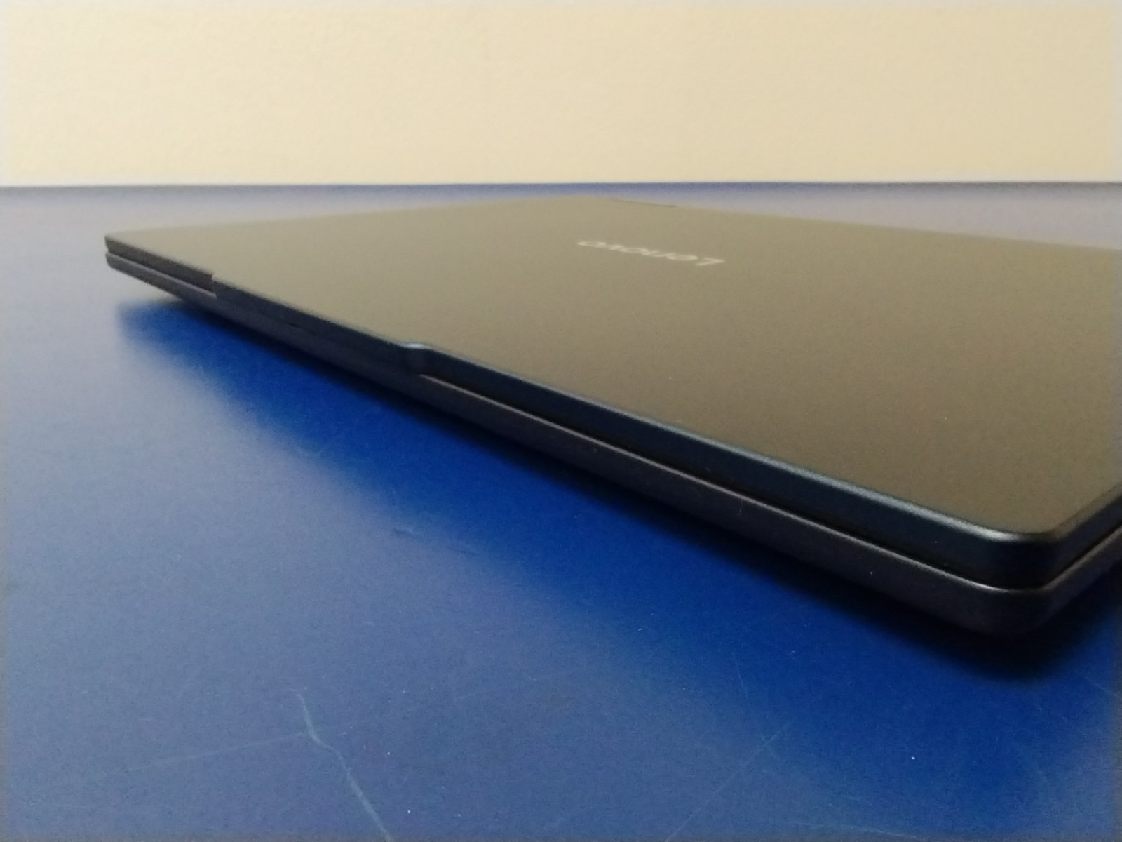 LENOVO IdeaPad 5 2-in-1 14AKP10, AMD Ryzen AI 7 350, 16 GB RAM, 1 TB NVMe SSD