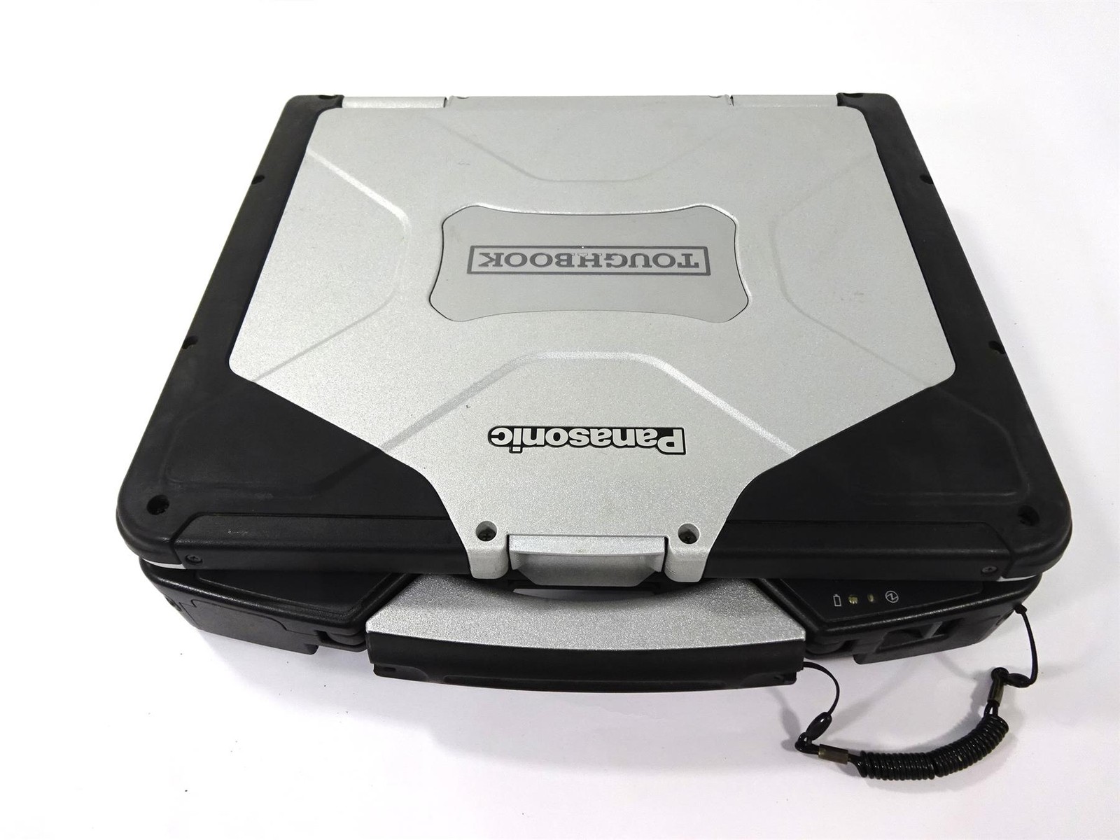 Panasonic CF-31 MK2 Core i3-2310M 2.1GHz 4GB – No HD – Usage : 20 Hours