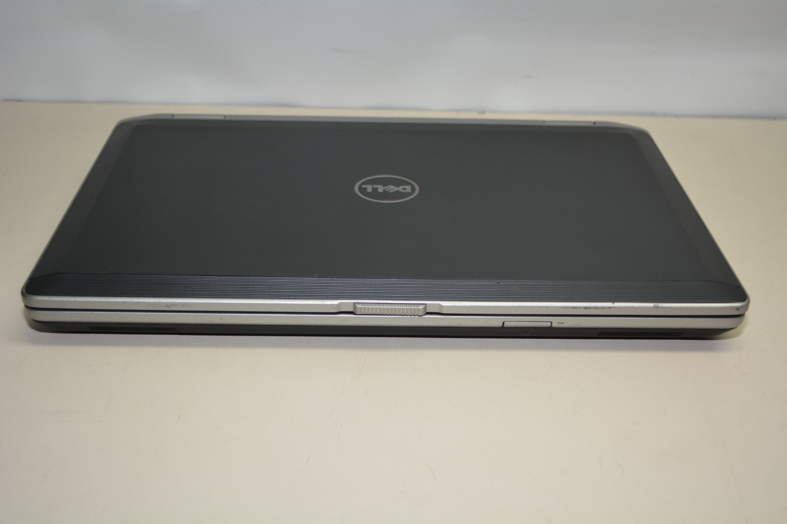 Dell Latitude E6520 Intel Core i7-2720QM @ 2.20GHZ 4GB Ram No HD #W104