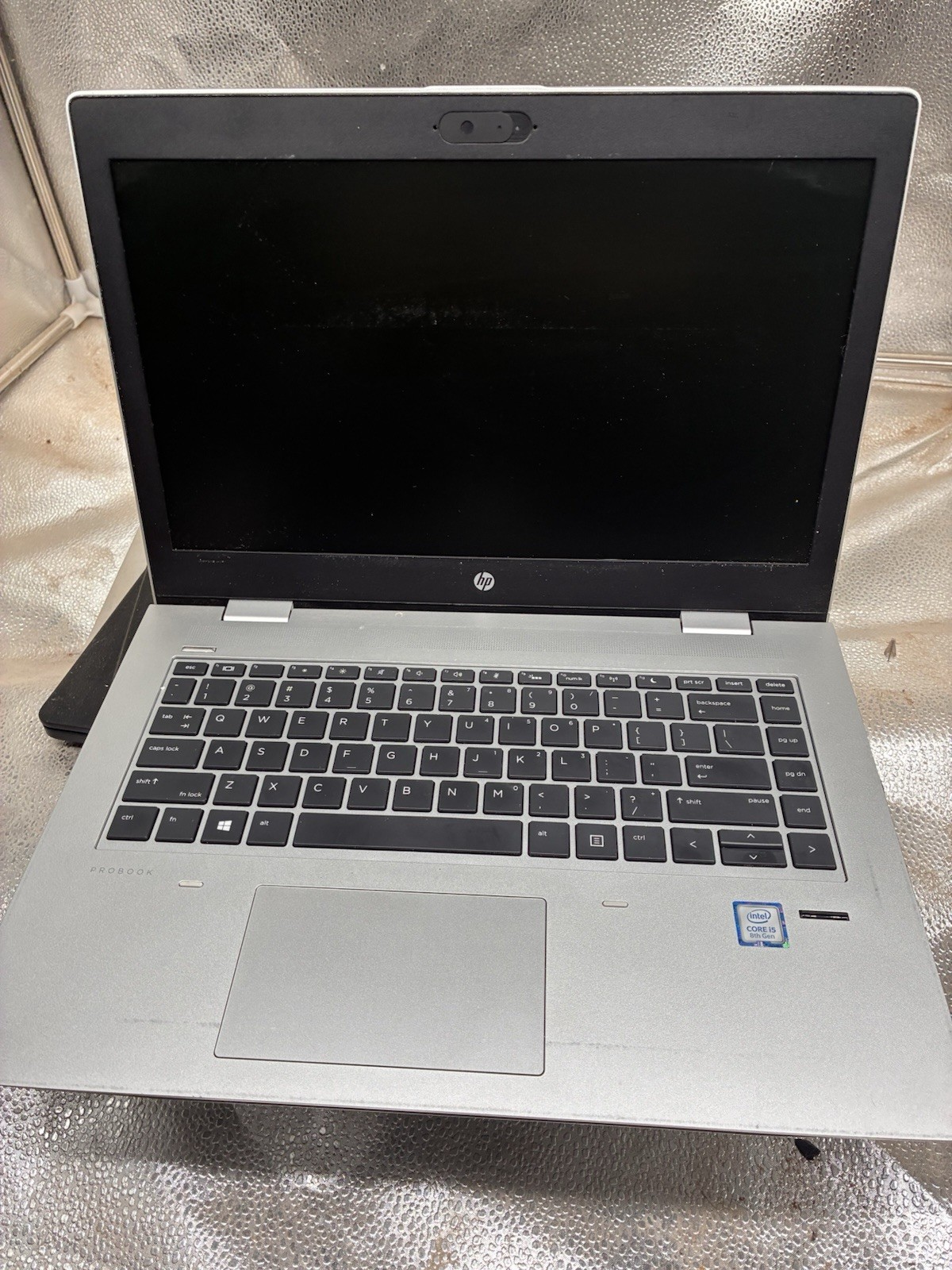 HP HP ProBook 640 G4 i5-8250U 1.60 GHz No RAM No SSD No Adapter READ