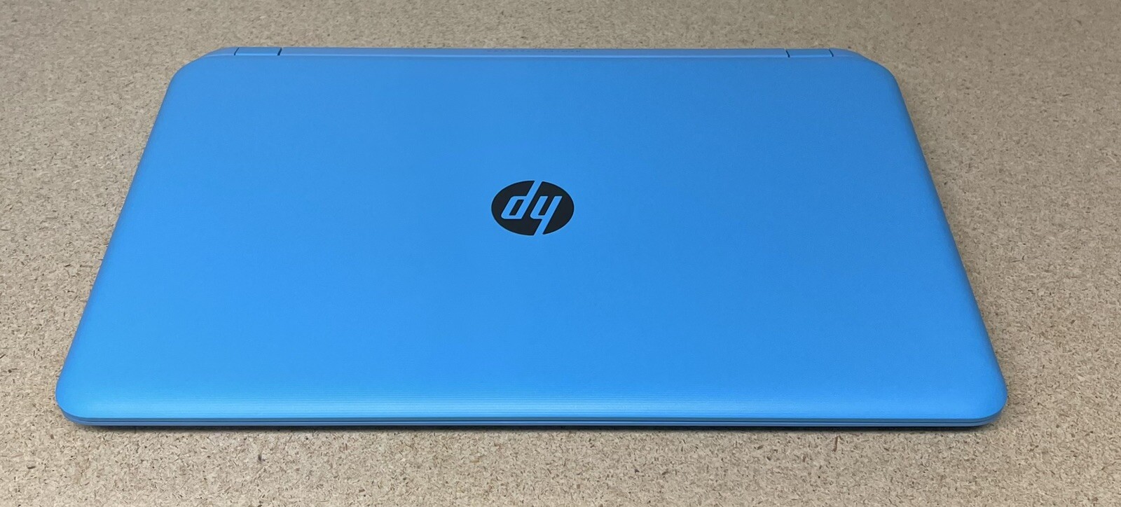 HP pavilion 17-F223NR AMD A10-5745 APU Radeon TM @ 2.10GHz 8GB RAM 1TB HDD