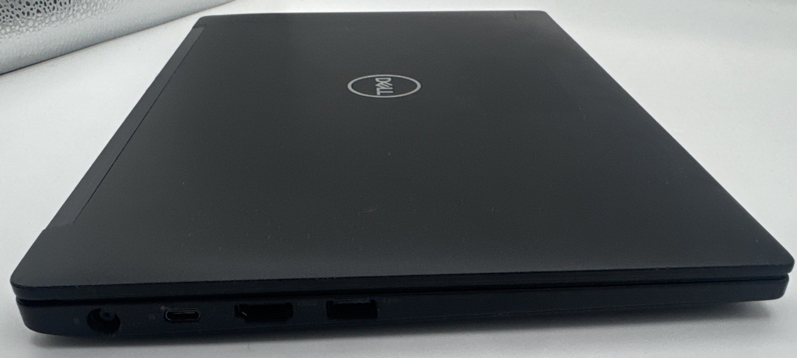 Dell Latitude 7390 13” i5-7300U 2.60GHz 16GB RAM 256GB SSD Bad Keyboard – READ