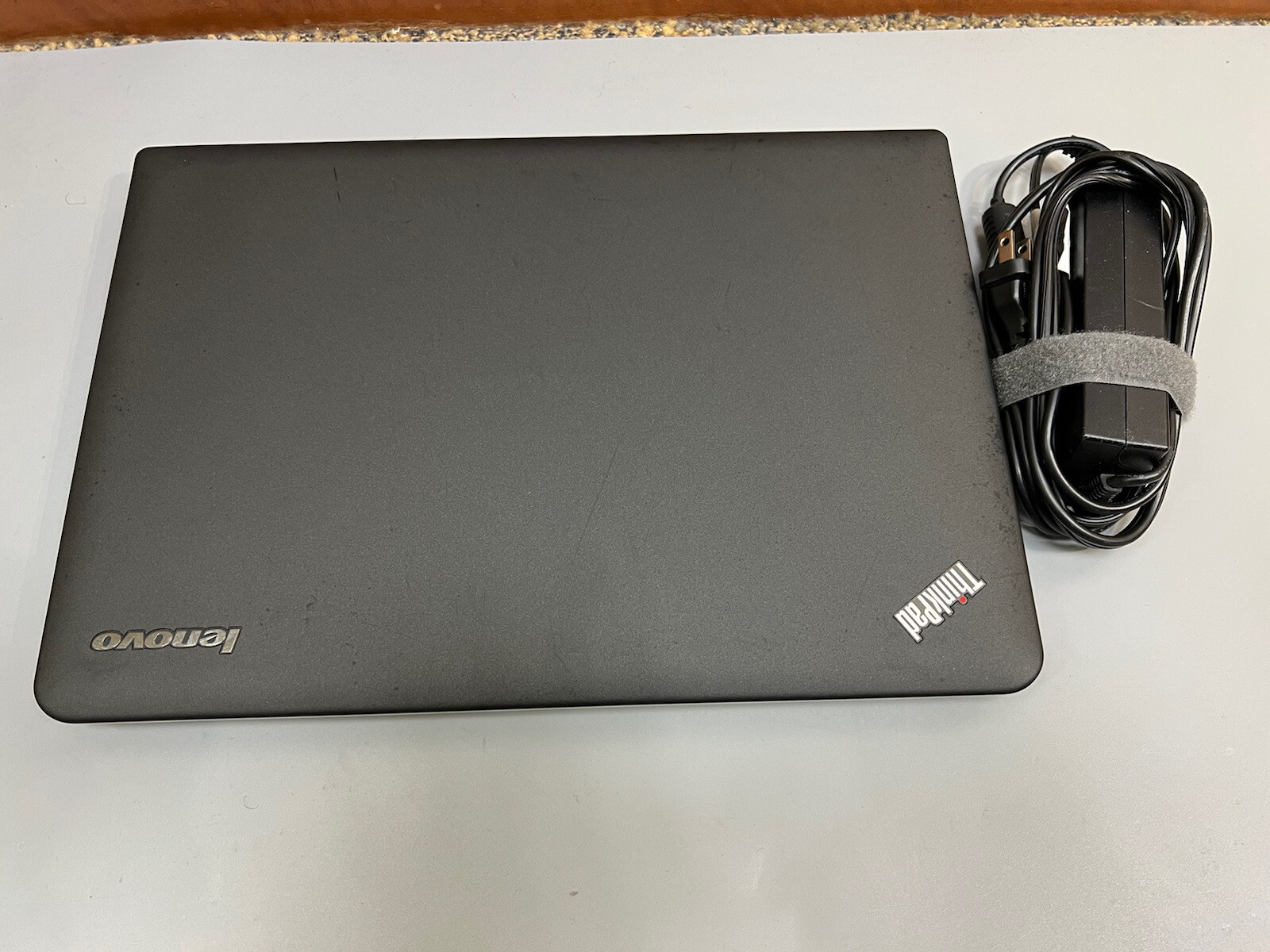 LENOVO THINKPAD EDGE E431 Intel Core i3-2348m 2.30GHz 4GB RAM 250GB HDD WEBCAM