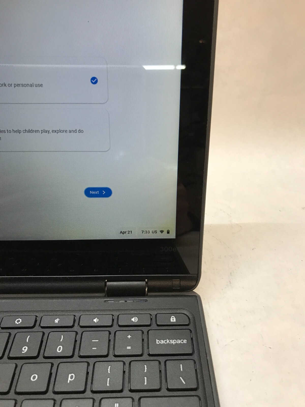 Lenovo Chromebook 300e 11″ Intel Celeron 4GB RAM 32GB eMMC Please READ DESC – DW