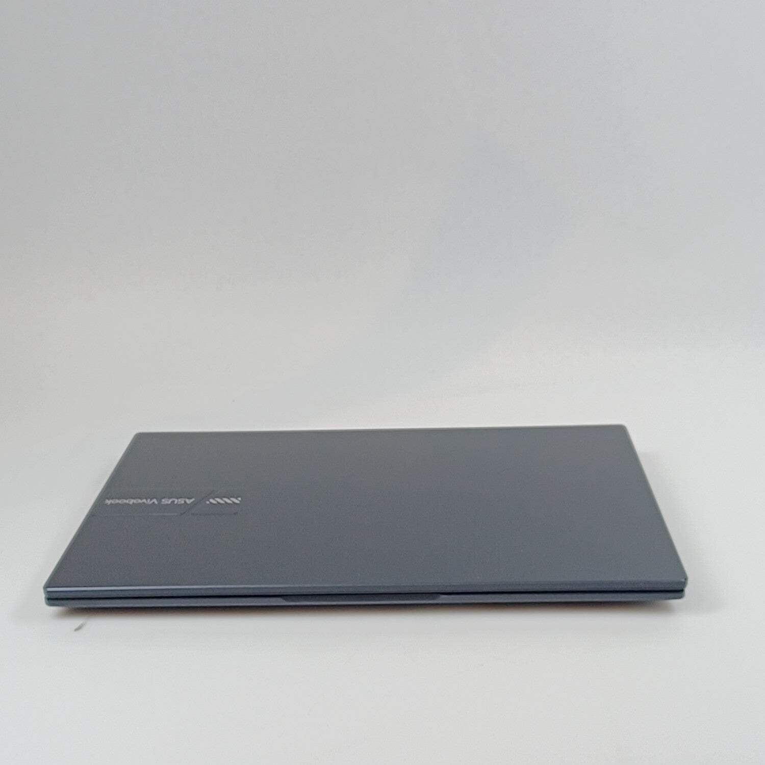 Asus Vivobook 14 X1404ZA 14″ i3-1215U 1.2GHz 8GB RAM 128GB SSD