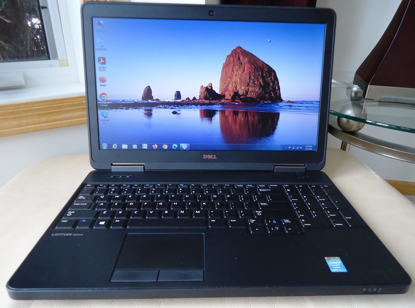 DELL LATITUDE E5540 Core i5-4200U 1.60GHz 500GB 8GB WINDOWS 7 Pro MS Office