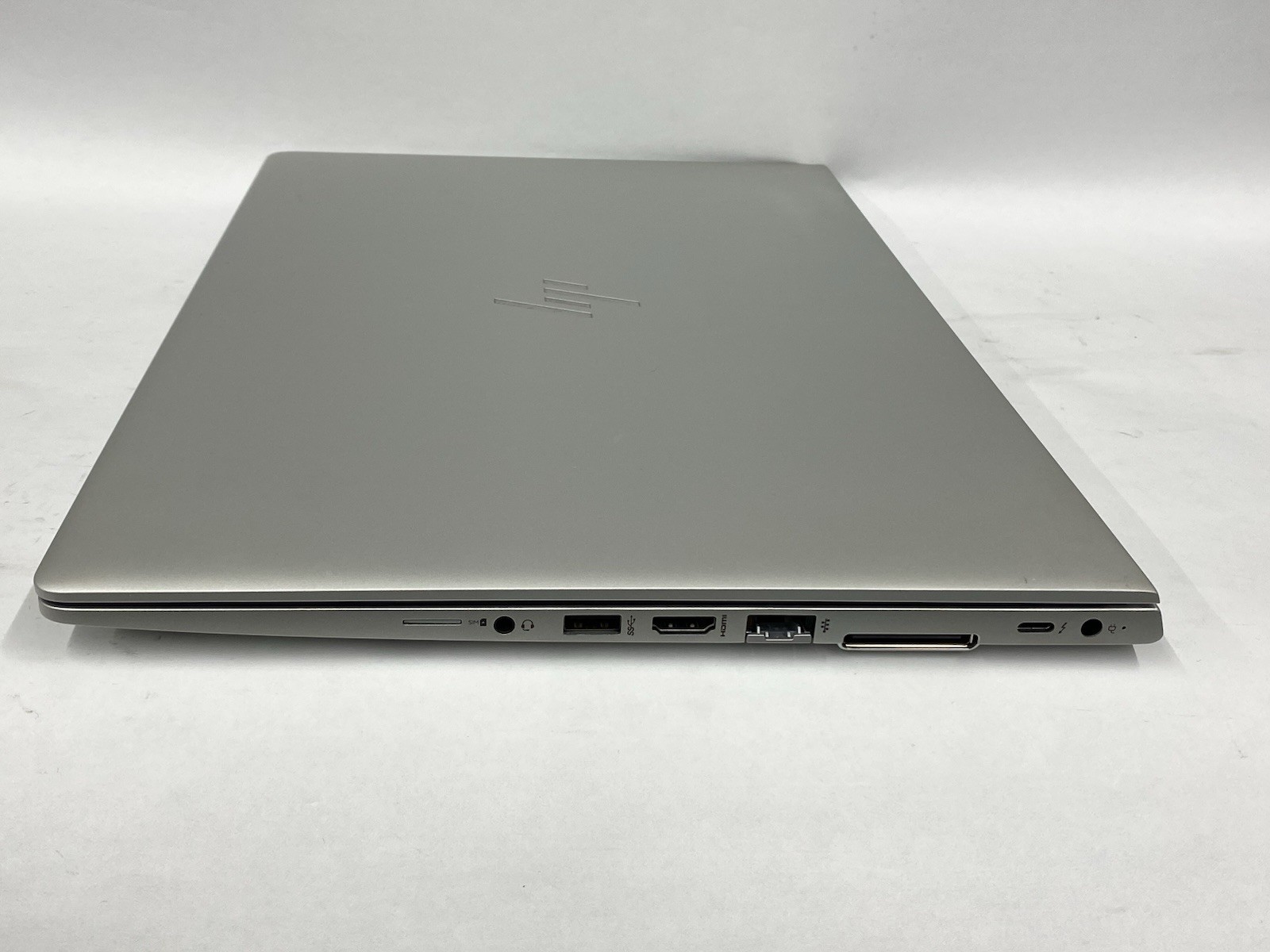 HP 850 G6 – 15.5″ FHD – Touch – i5-8365U – 16GB – 512GB SSD – Win 11 Pro – READ