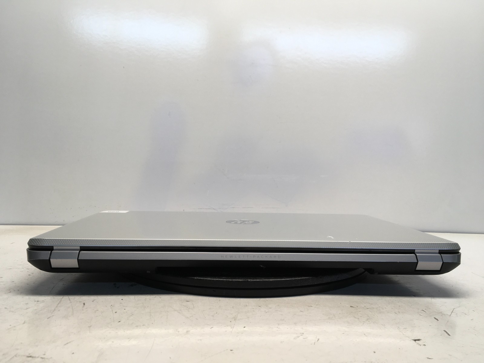 HP Pavilion 17-E017CL AMD A6-5350M 2.9GHz 4 GB NO HDD