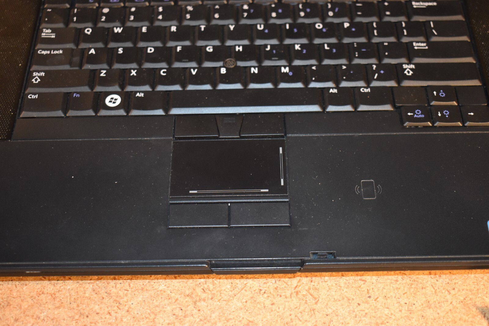 Dell Latitude E6500 Core 2 Duo 2.26GHz 3GB RAM 160GB HDD Windows XP Pro 32-bit
