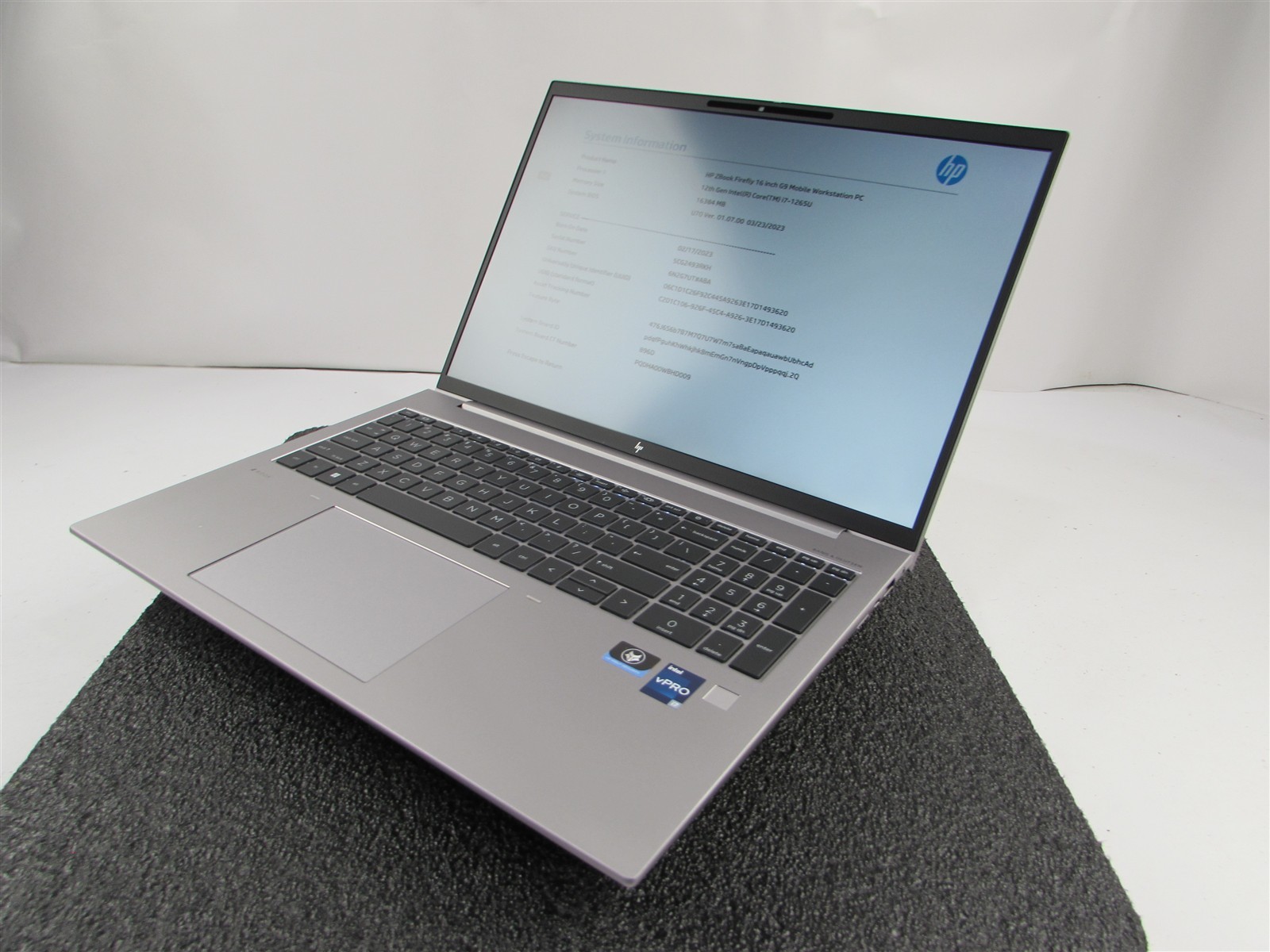 HP ZBOOK FIREFLY 16 (G9) 1920X1080 FHD I7-1265U 512GB SSD 16GB RAM NO O.S