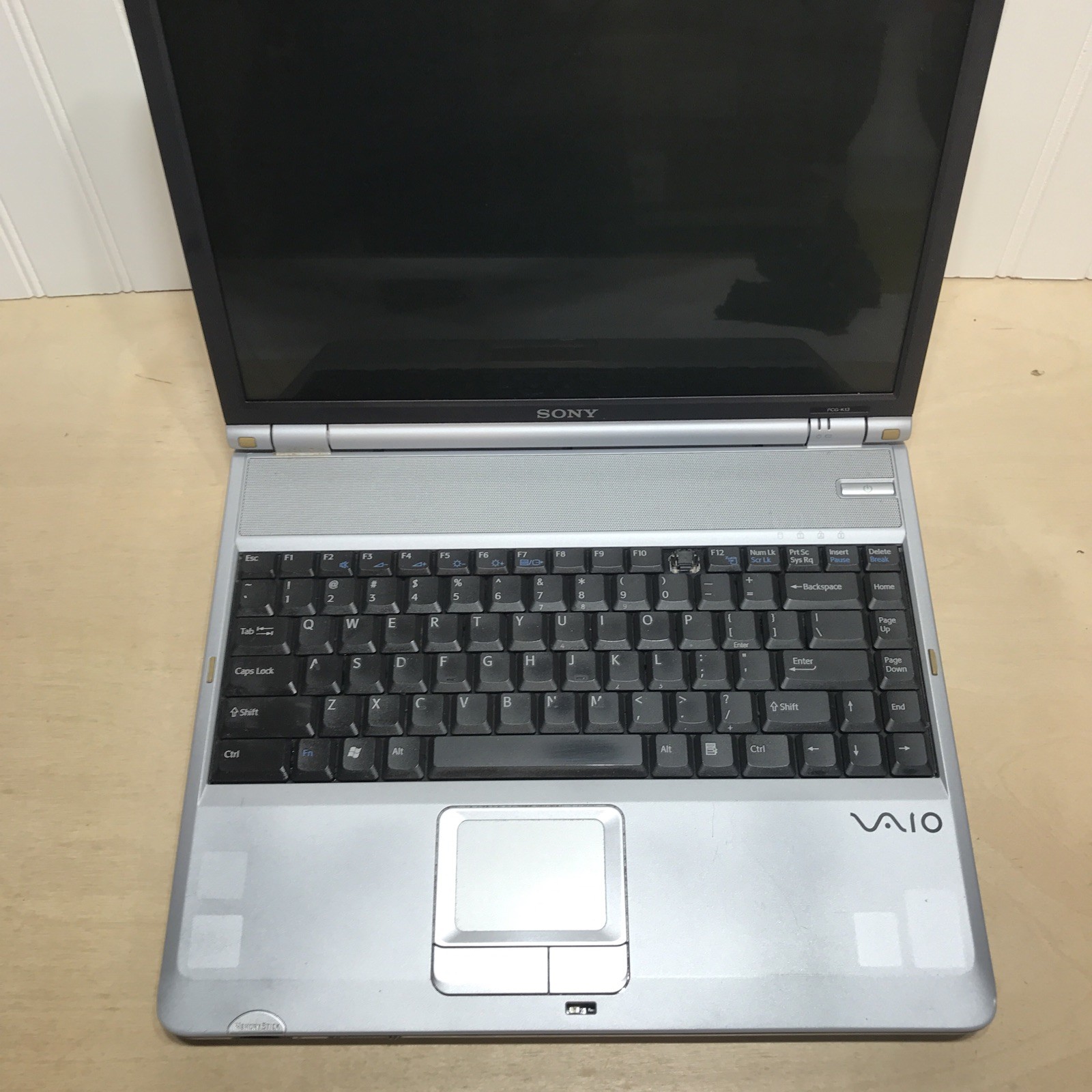 Vintage Sony Vaio PCG-K13 PCG-9P6L 15.4″ Laptop