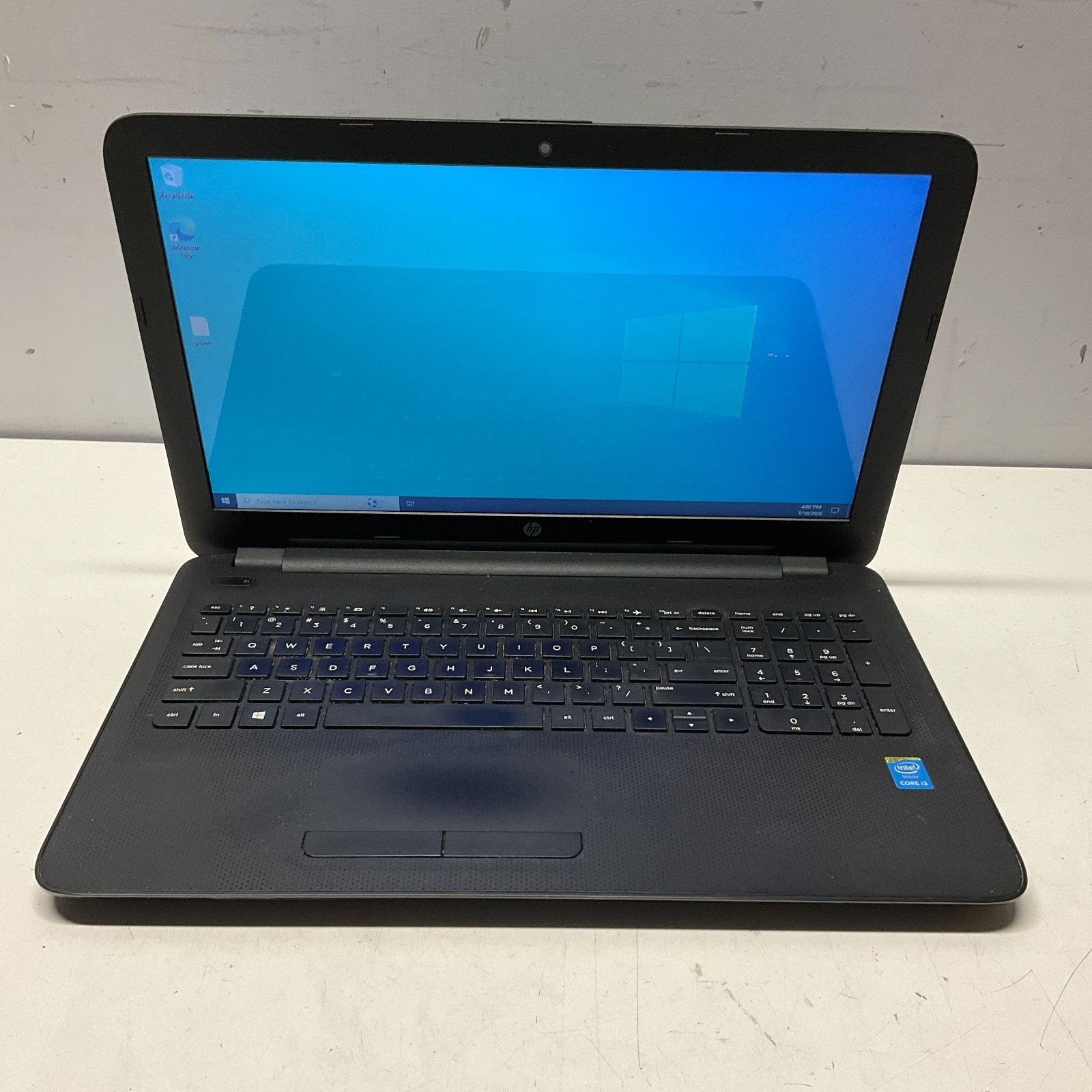 HP Laptop 15-ac121dx Intel i3-5010U 2.10GHz 6GB 1TB HDD Windows 10 Pro