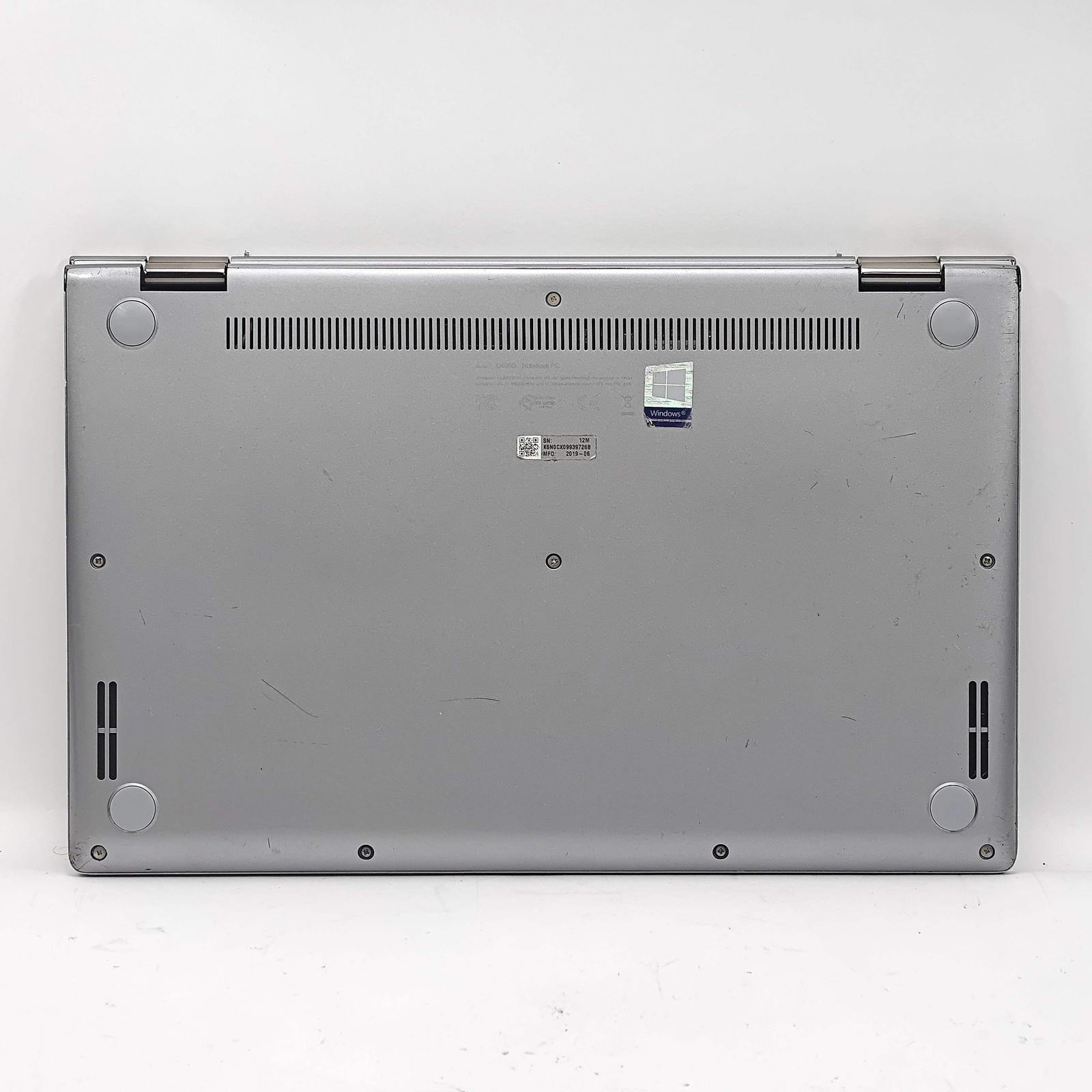 Broken Asus Zenbook 14 Q406D 15.6″ Ryzen 5 3500U 2.1GHz 8GB RAM 256GB SSD Read