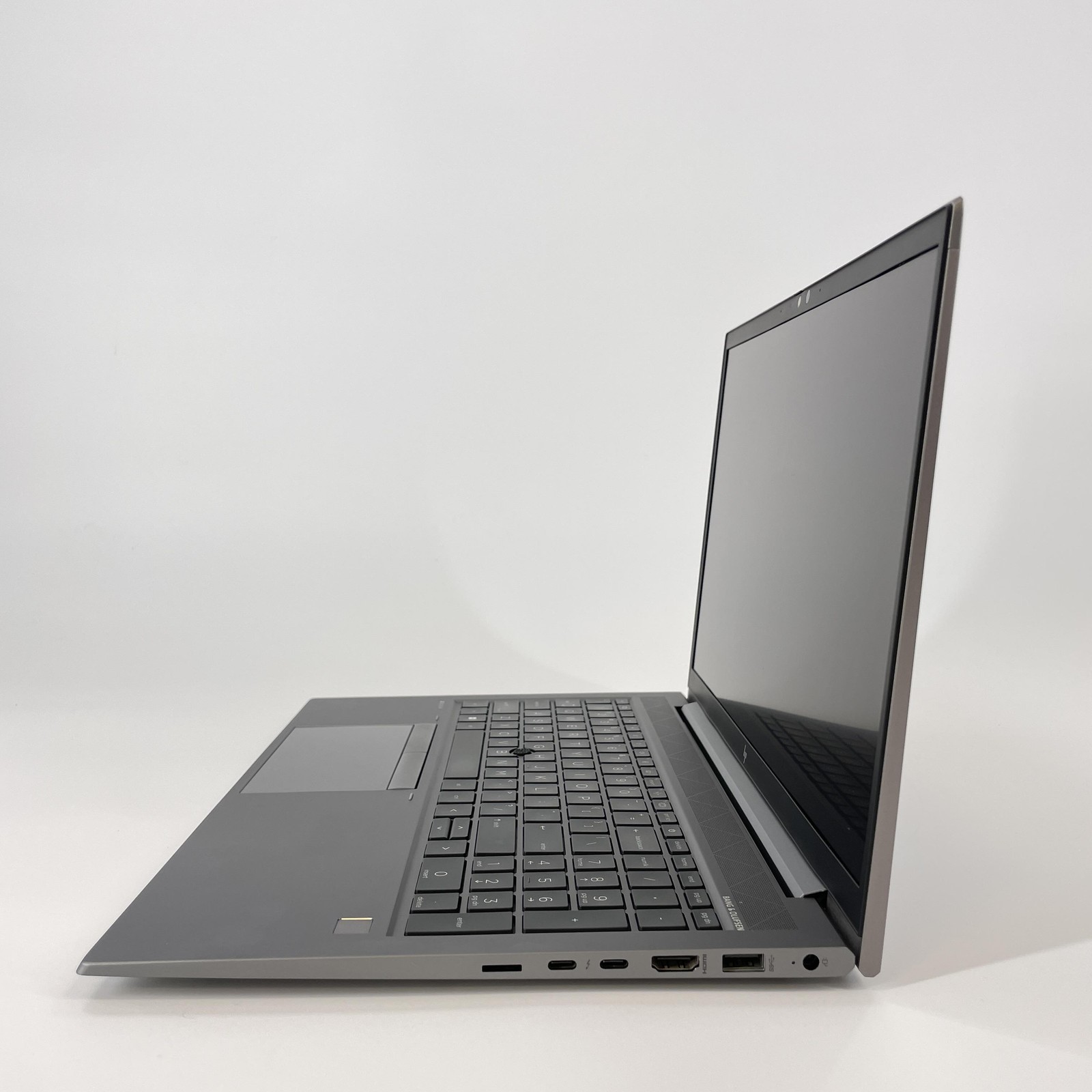 HP ZBook Firefly 15 G7 FHD TOUCH i7-10610U 1.80GHz 16GB 256GB SSD Very Good