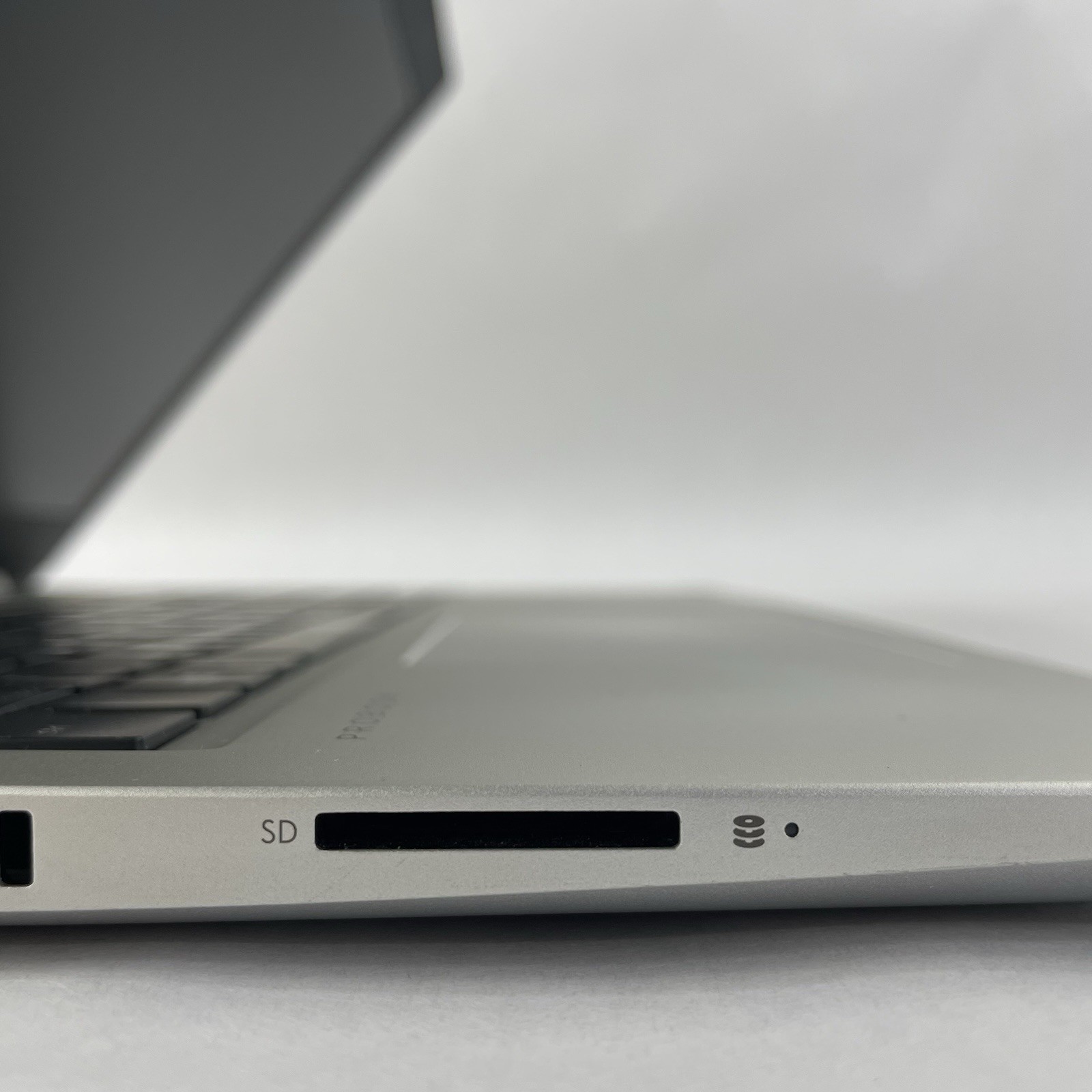 HP ProBook 455 G7 15.6″ Ryzen 5 4500U 2.375 GHz 8 GB RAM No SSD/OS/AC