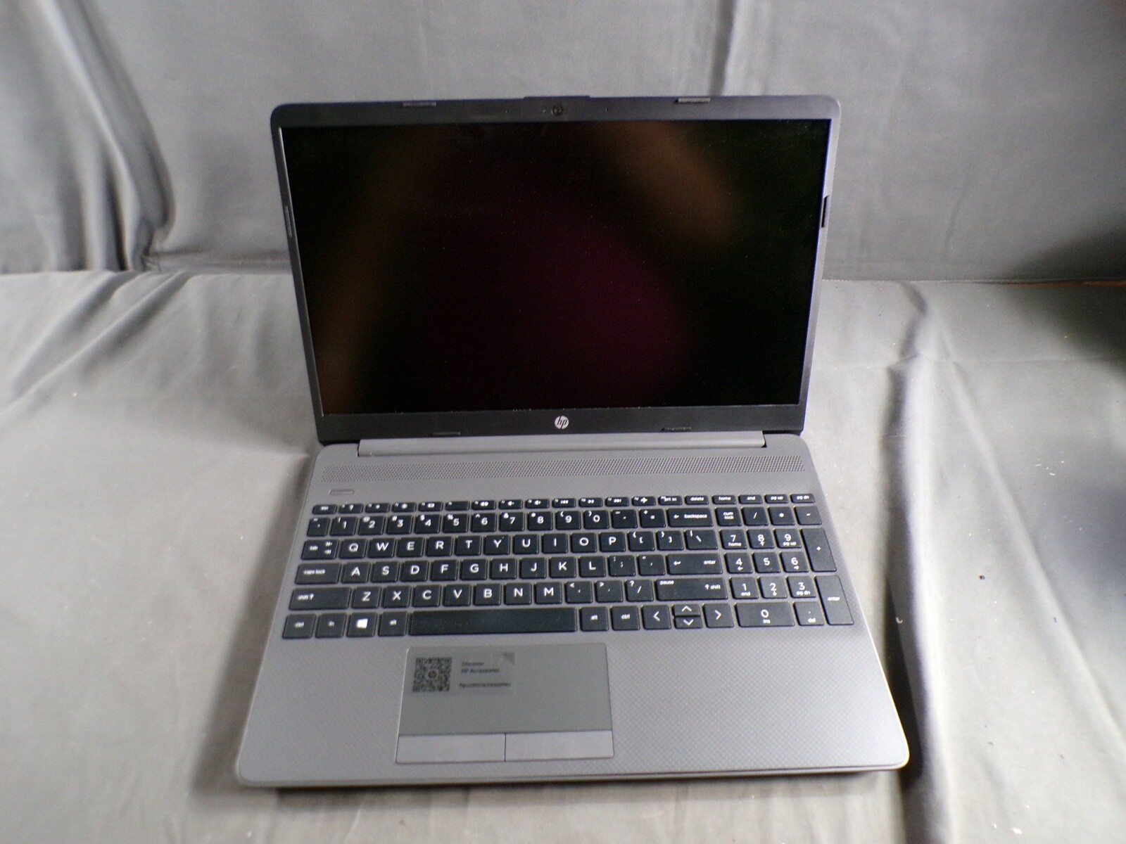 HP 255 G8 AMD RYZEN 3 3250U 8GB RAM **NO HD/ NO CADDIE/ NO OS/ NO CHARGER
