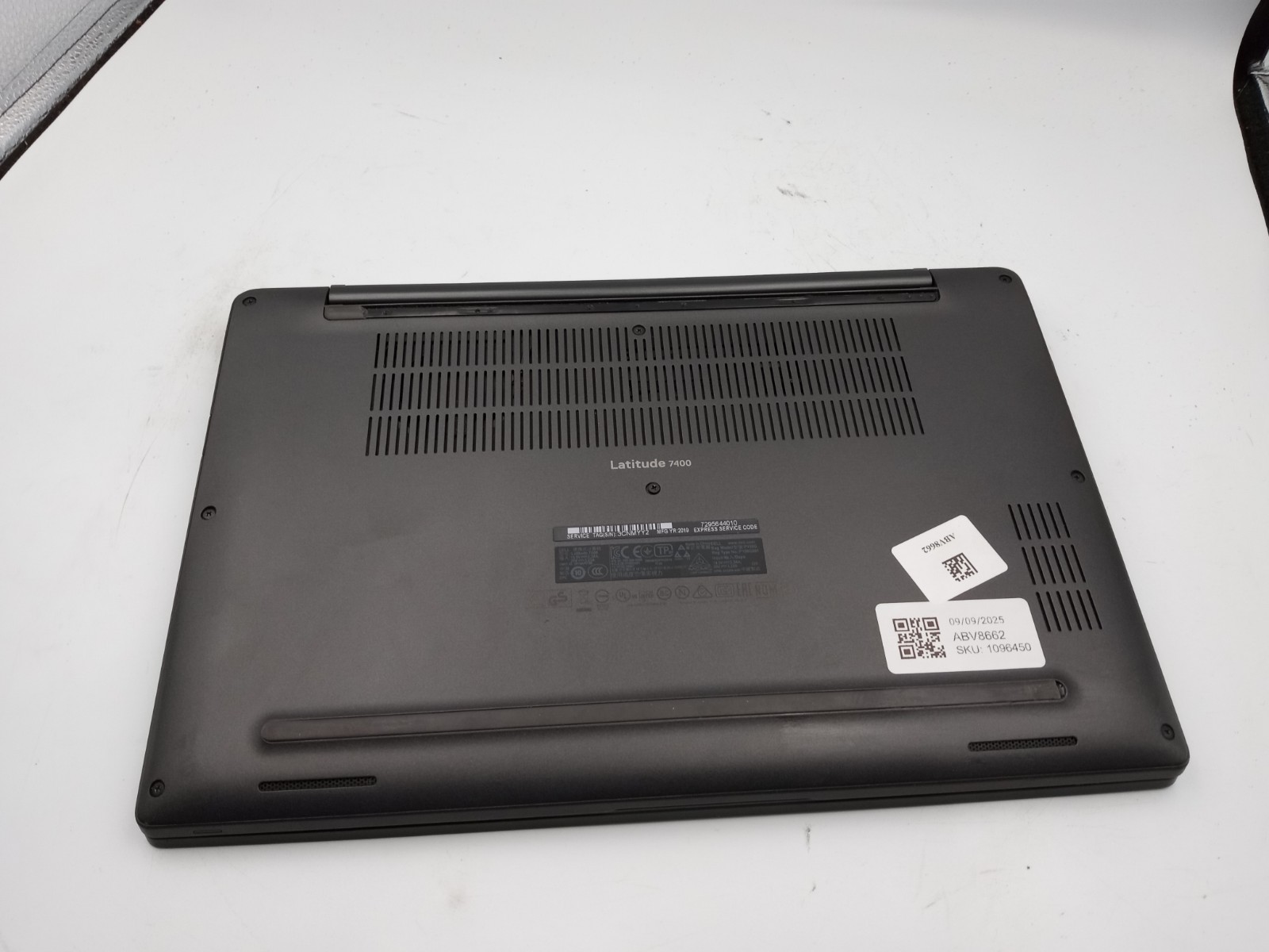Dell Latitude 7400 14″ Touchscreen Intel i7-8665U 4GB RAM 128GB SSD Windows 11