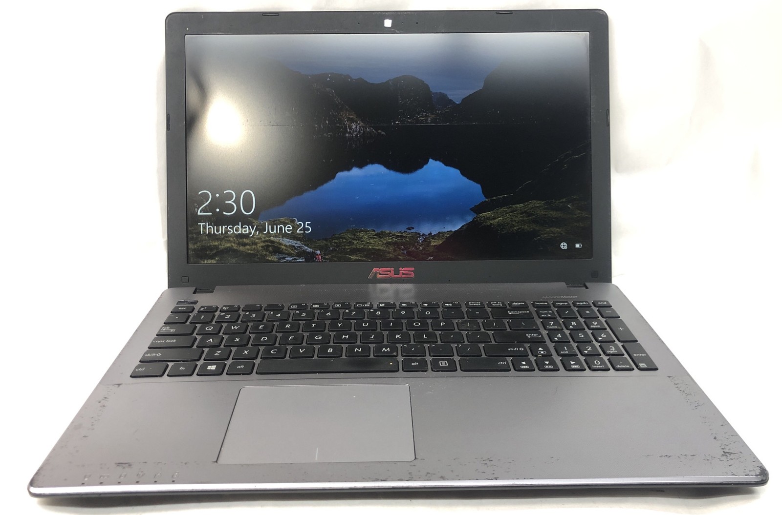Asus X550J, Intel Core i7-4720HQ @2.60 GHz, 8GB RAM 1TB HDD, W10Pro