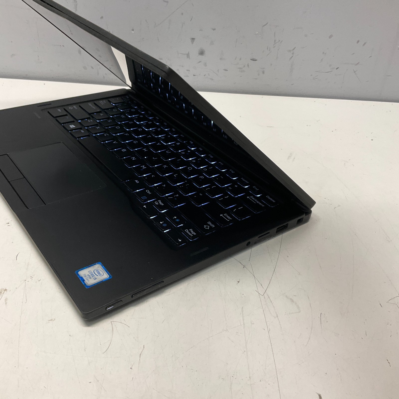 Dell Latitude 5289 Intel i5-7200U @ 2.5GHz 8GB 128GB Windows 10 Pro Laptop