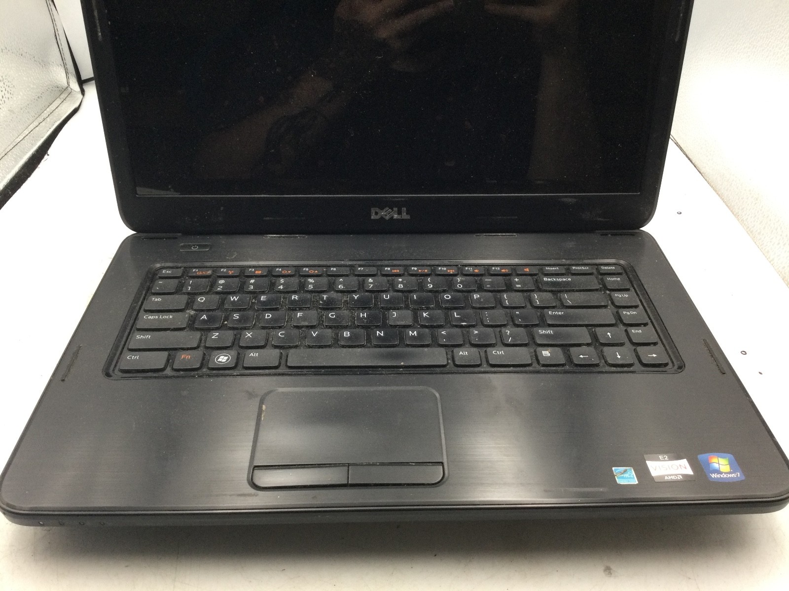 DELL INSPIRON M5040 – FOR PARTS – AMD E2 – 2GB RAM – READ DESCRIPTION – BB
