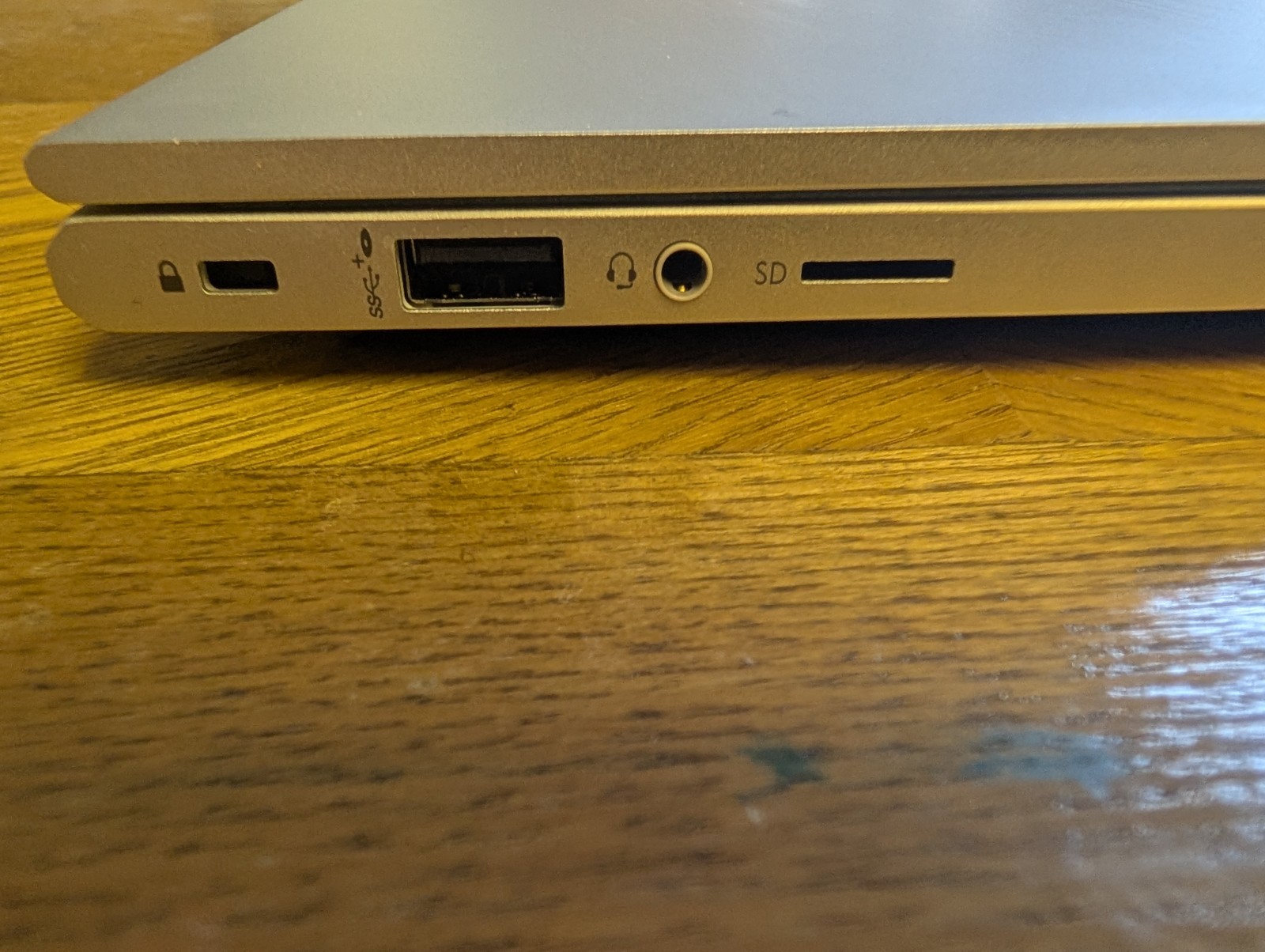 2x HP ProBook 430 G8 Core i5-1135G7 2.40 GHz 16 GB DDR4 256 GB NVMe Win 11 Pro